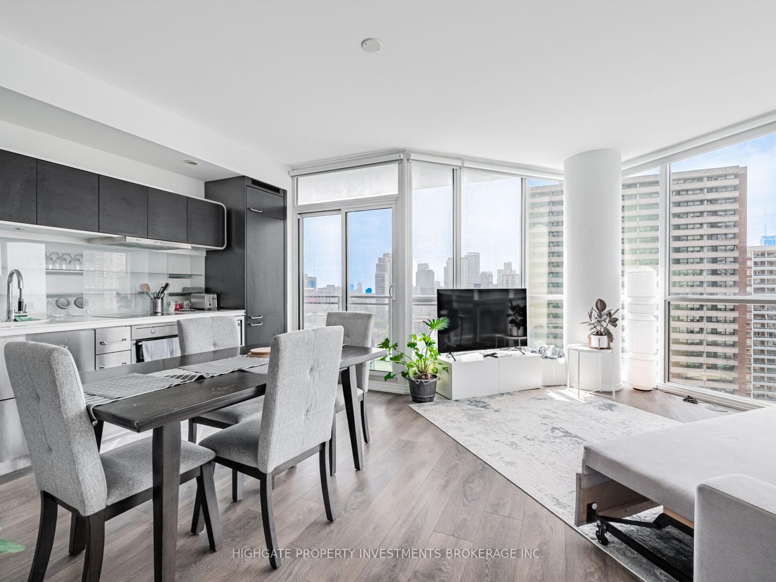 45 Charles Street Unit 1801, Toronto C08