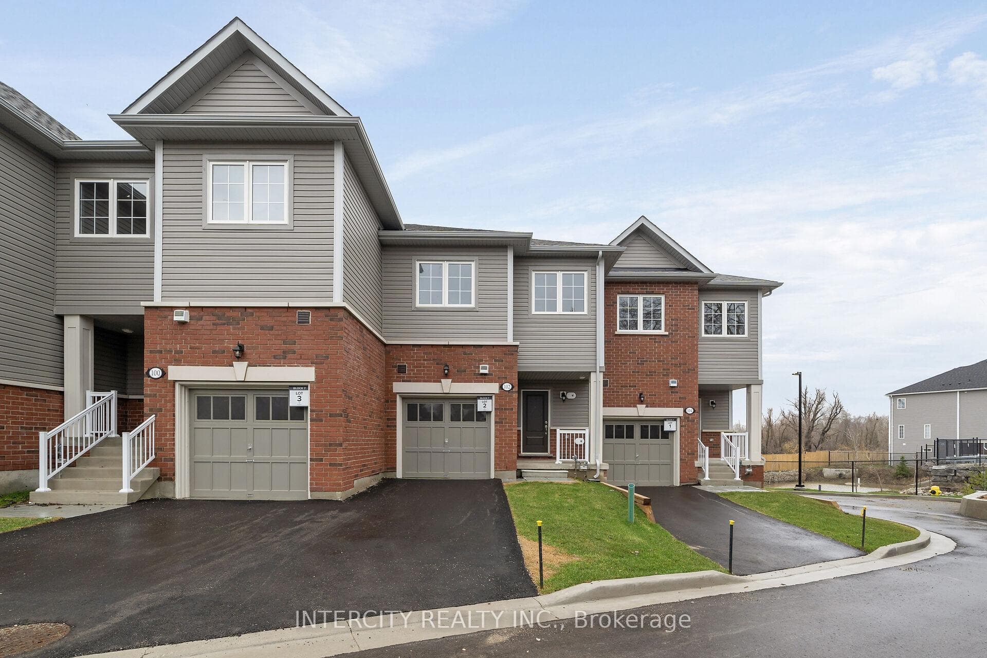 102 Walden Street Unit Blk 7 Unit 2, Shelburne
