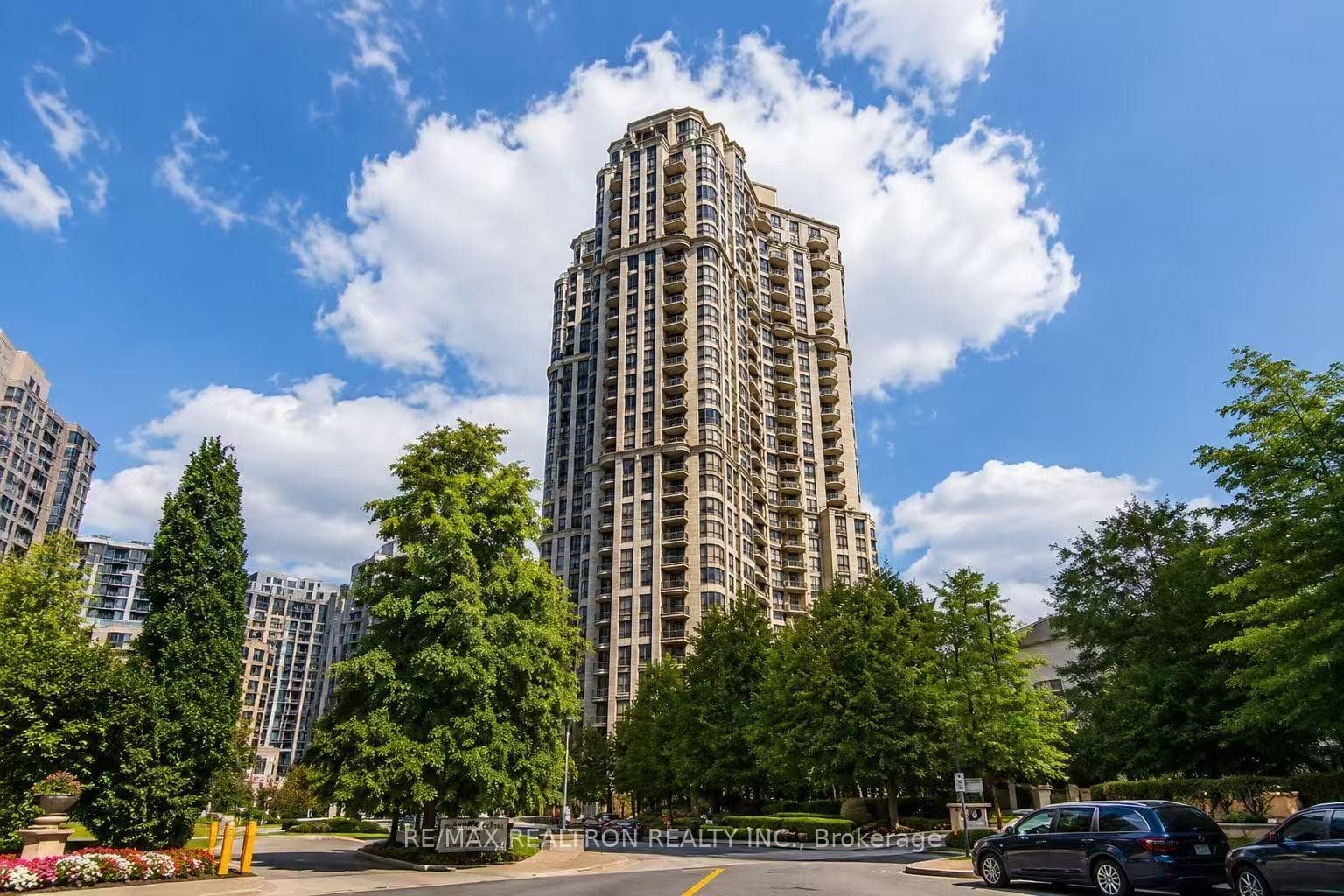 80 Harrison Garden Boulevard Unit 1019, Willowdale / Newtonbrook, ON M2N 7E3 - Photo 1