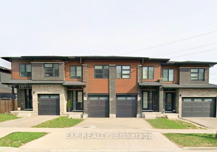 897 Robert Ferrie Drive, Kitchener, ON N2R 0P2 - Photo 1