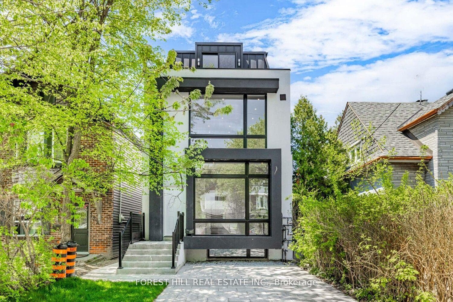 124 Kenwood Avenue Unit Main #1, Forest Hill / Deer Park, ON M6C 2S3 - Photo 1