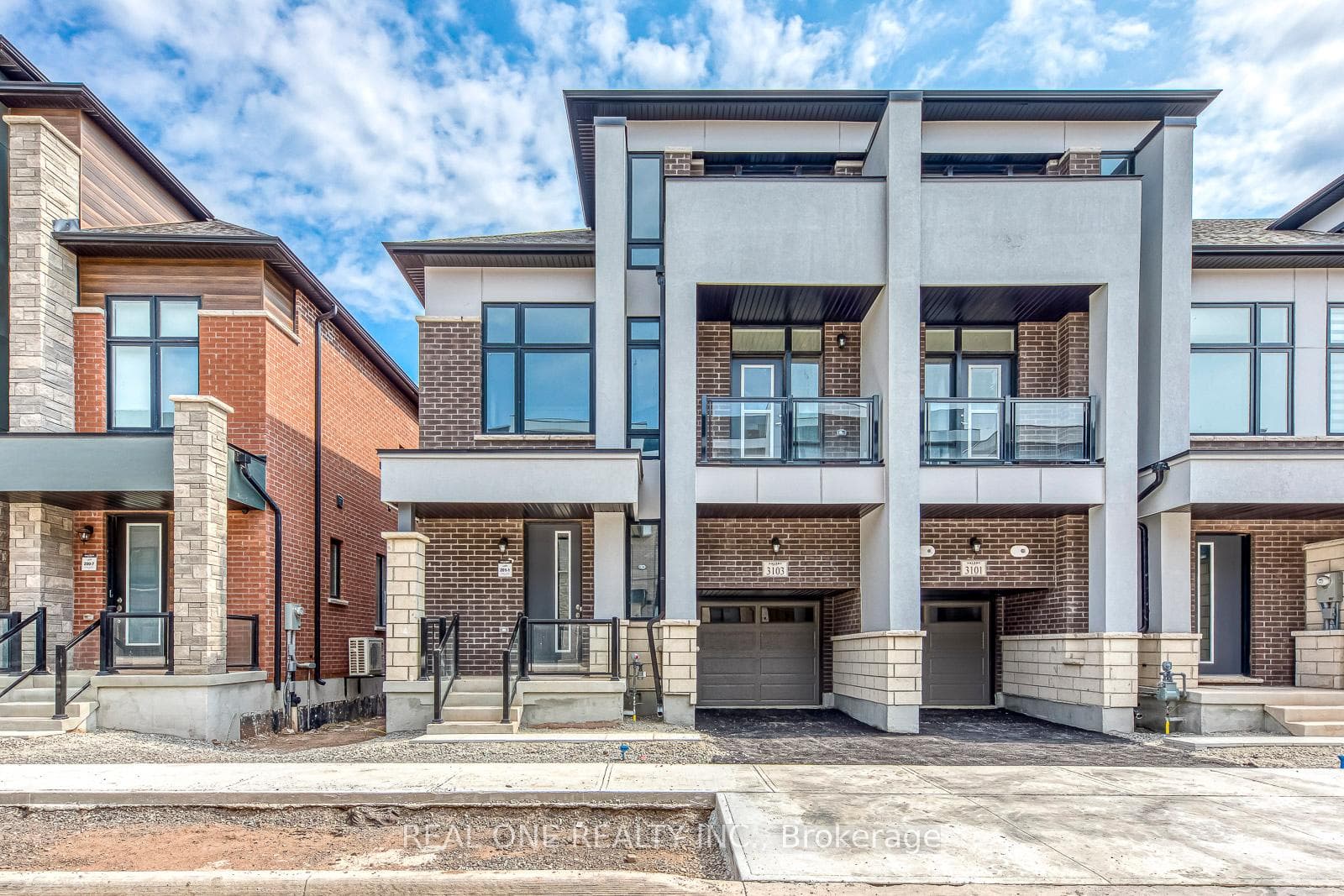 3103 Perkins Way, Oakville, ON L6H 7Z5 - Photo 1
