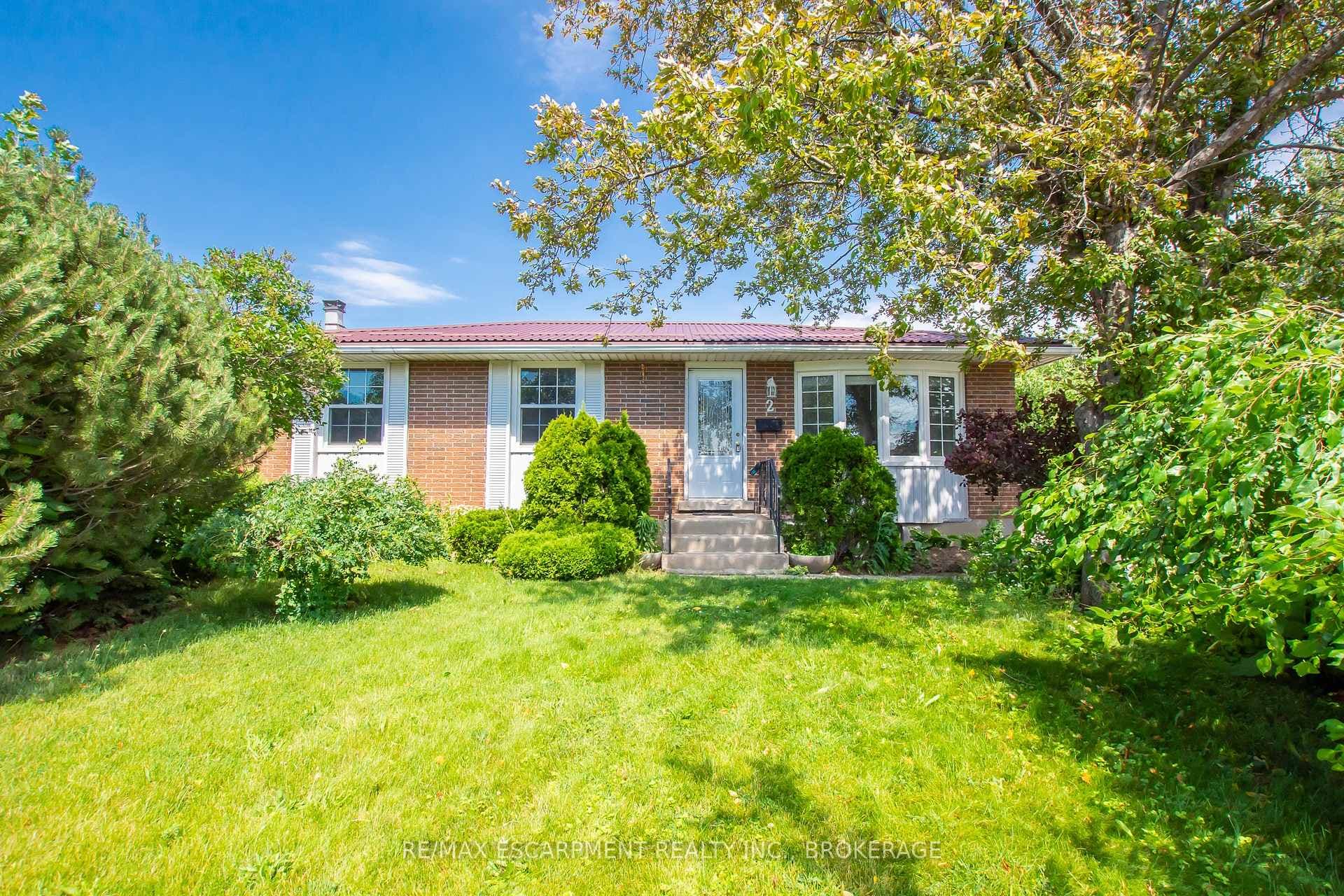 2 WOLFDALE Place Unit Main, St. Catharines