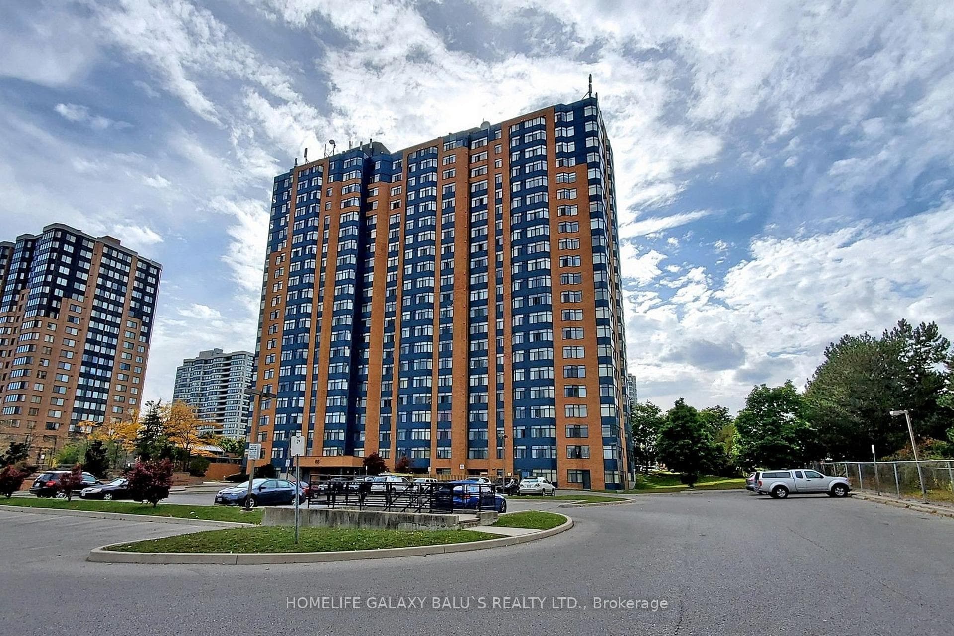 88 Alton Towers Circle Unit 1003, Agincourt / Milliken, ON M1V 5C5 - Photo 1
