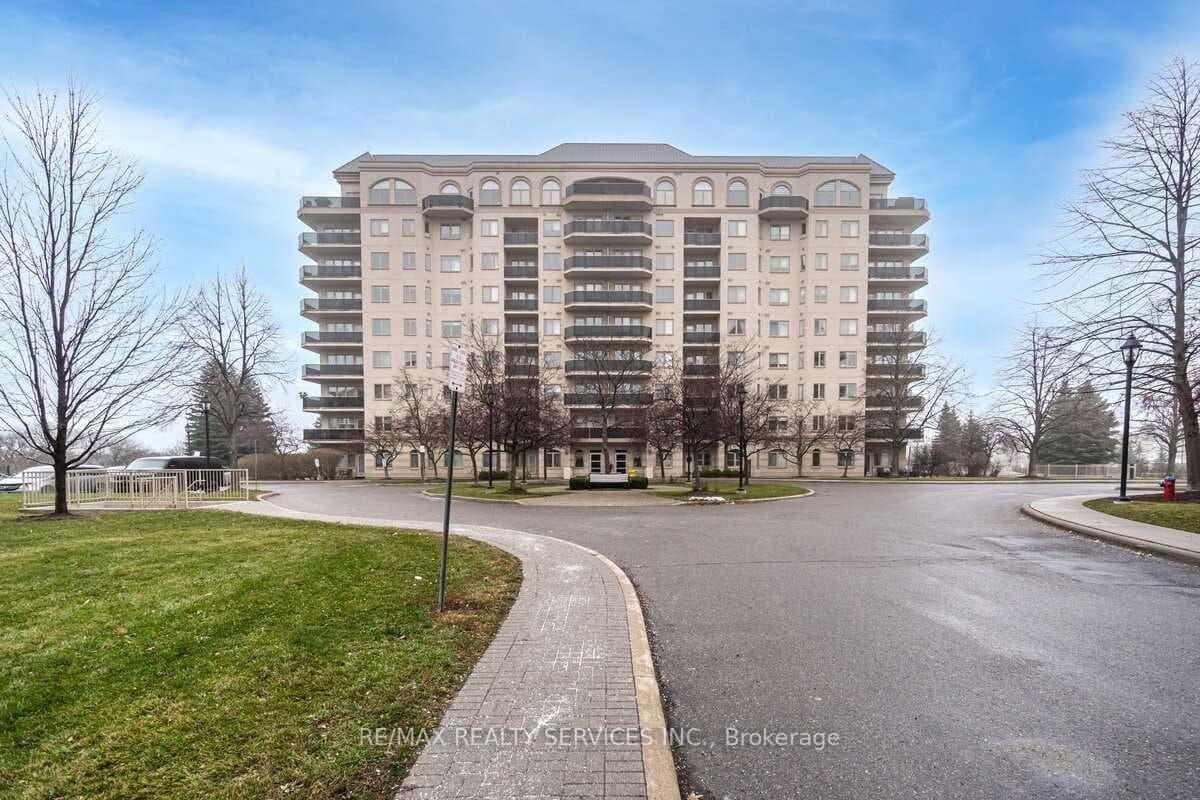 10 Dayspring Circle Unit 508, Brampton, ON L6P 1B9 - Photo 1