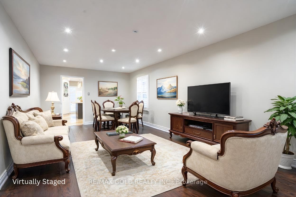 32 Heddon Court, Brampton, ON L6Z 4H2 - Photo 1