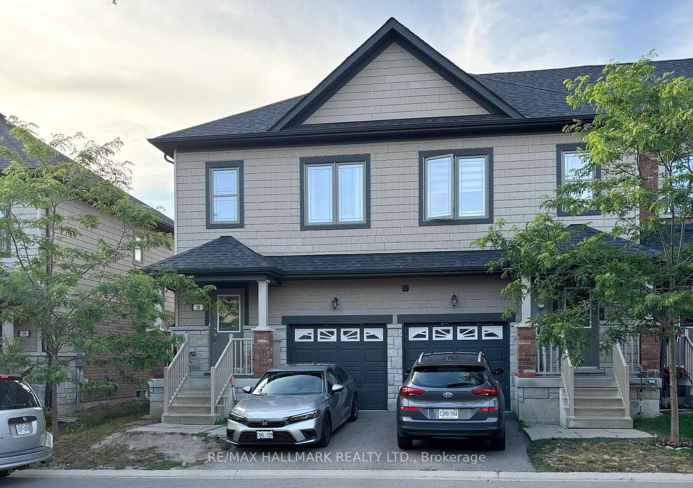 28 Deneb Street, Barrie, ON L4M 0K6 - Photo 1