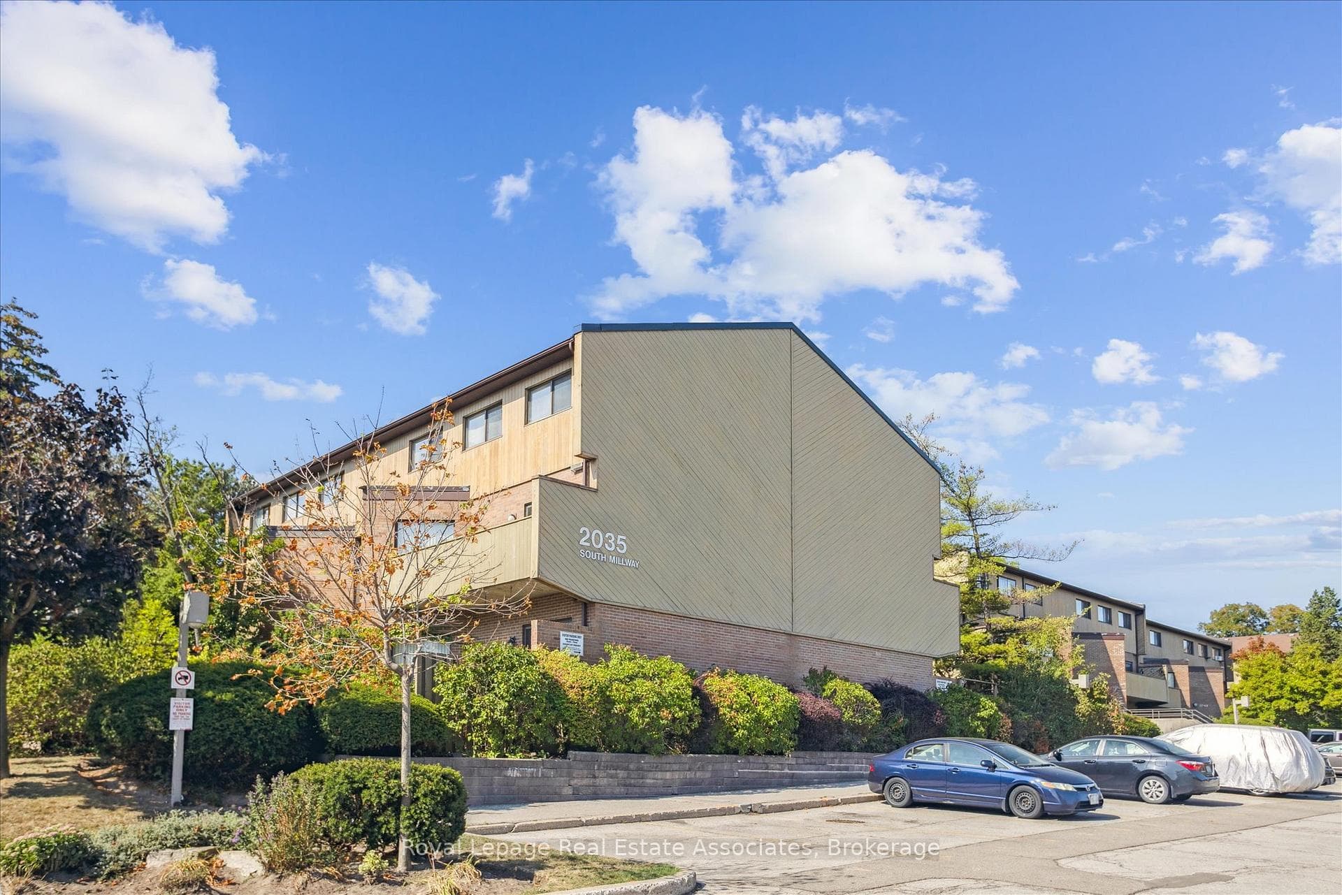 2035 South Millway N/A Unit 53, Mississauga, ON L5L 1R7 - Photo 1