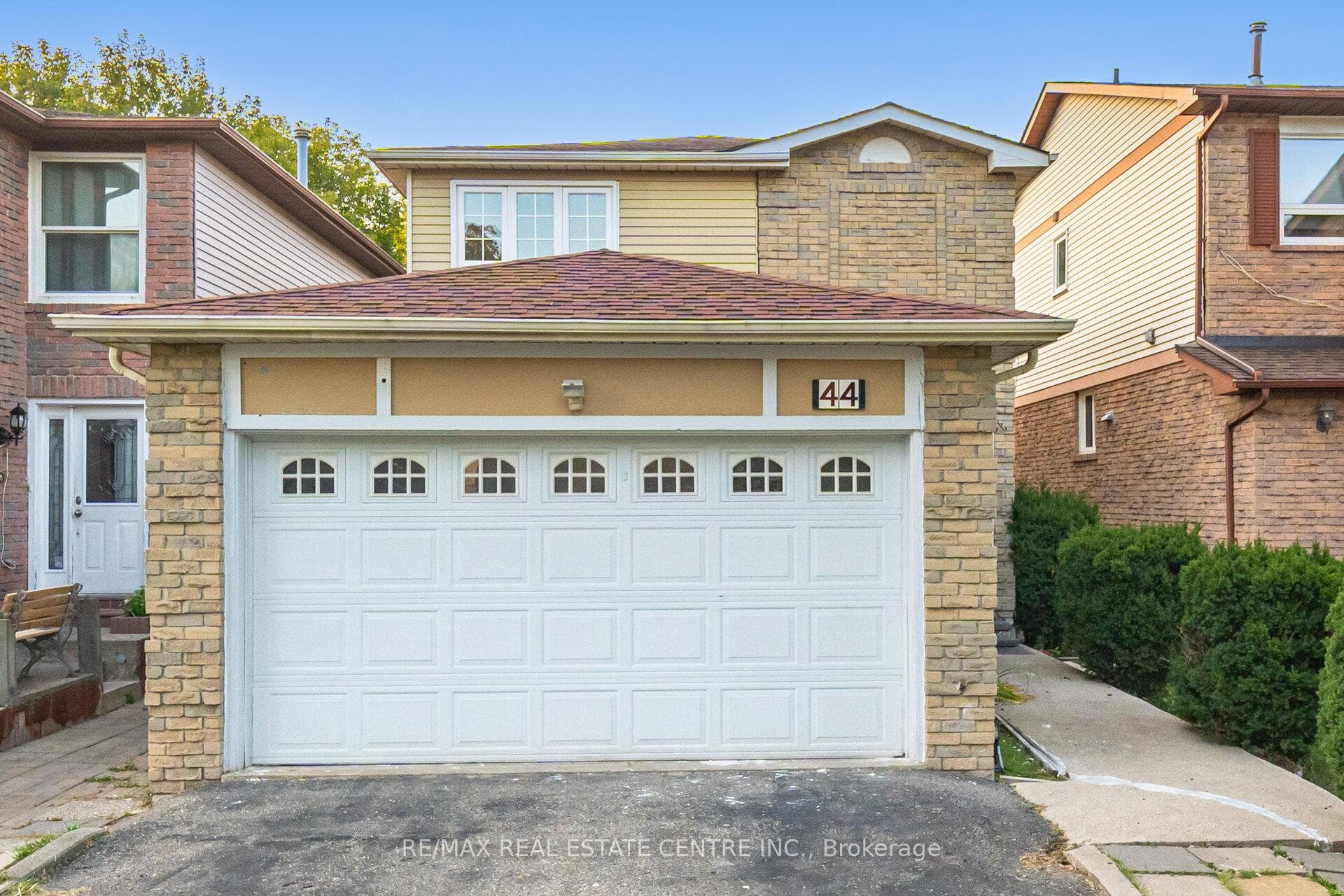 44 Abelard Avenue, Brampton, ON L6Y 2K8 - Photo 1