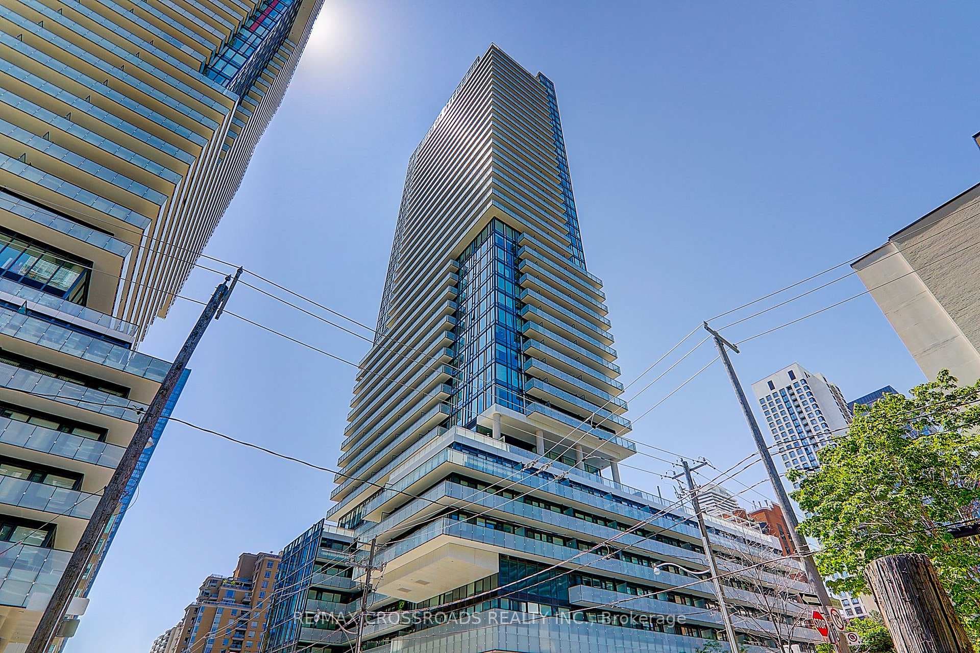 161 Roehampton Avenue Unit 1802, Leaside / Davisville, ON M4P 0C8 - Photo 1