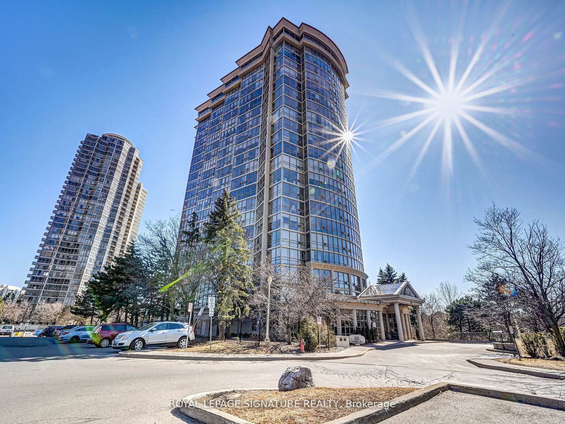 50 Eglinton Avenue Unit 2208, Mississauga, ON L5R 3P5 - Photo 1
