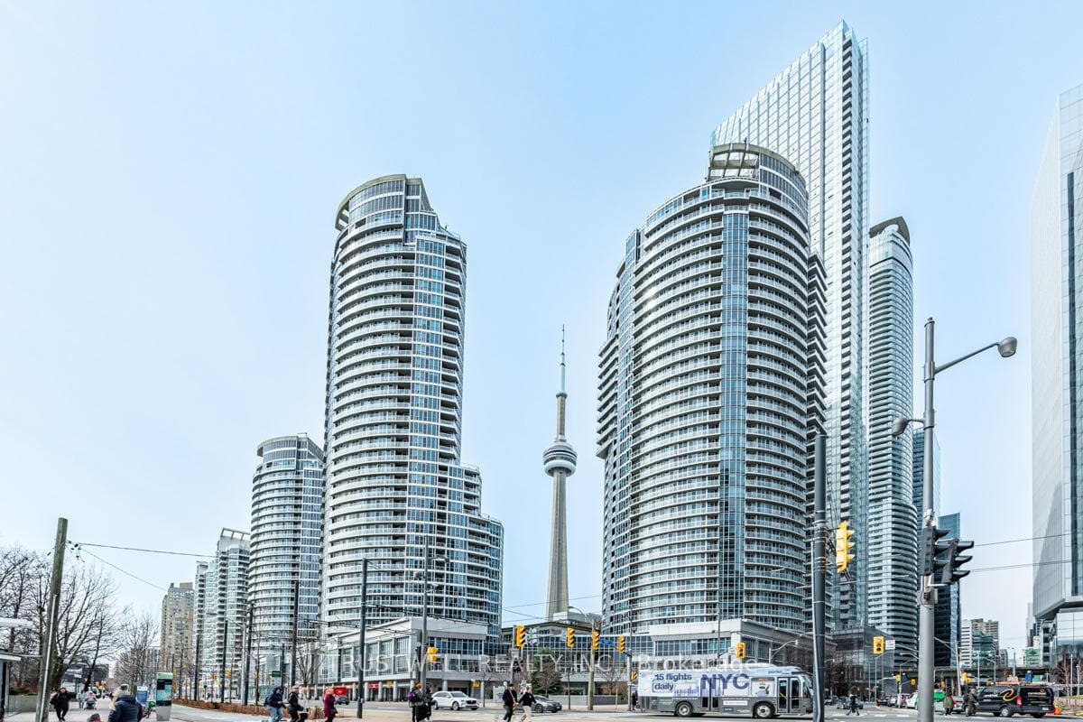 208 Queens Quay Unit 511, Toronto C01