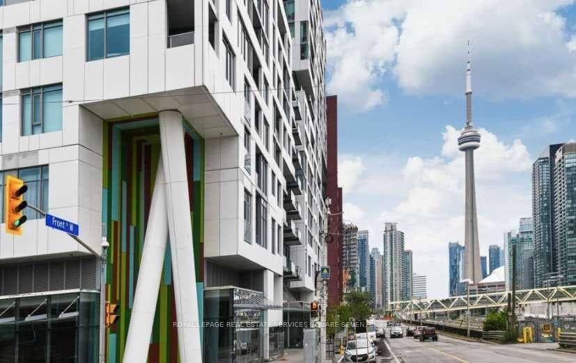 576 Front Street Unit 1803E, Downtown Toronto / Waterfront, ON M5V 1C1 - Photo 1