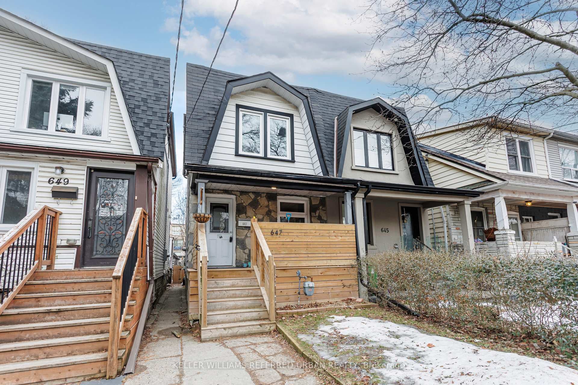 647 Rhodes Avenue, Riverdale / Leslieville, ON M4J 4X5 - Photo 1