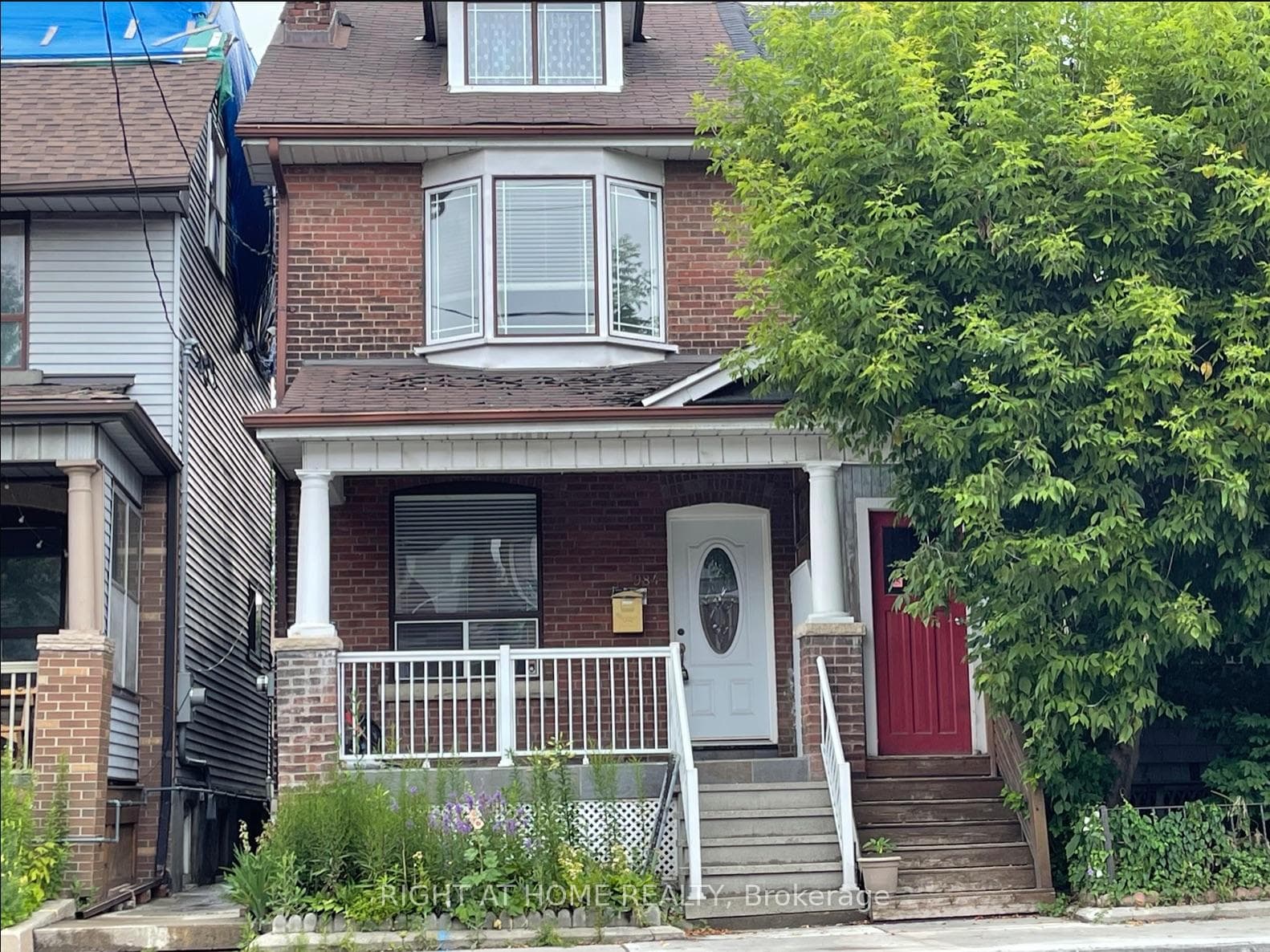 984 Ossington Avenue Unit Upper, Bloor West Village / Swansea, ON M6G 3V6 - Photo 1