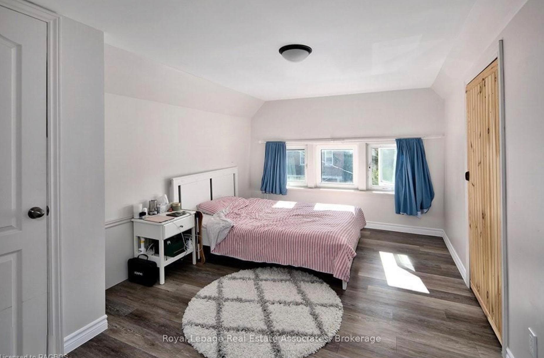 1114 4th Avenue Unit 3, Owen Sound, ON N4K 2P4 - Photo 1