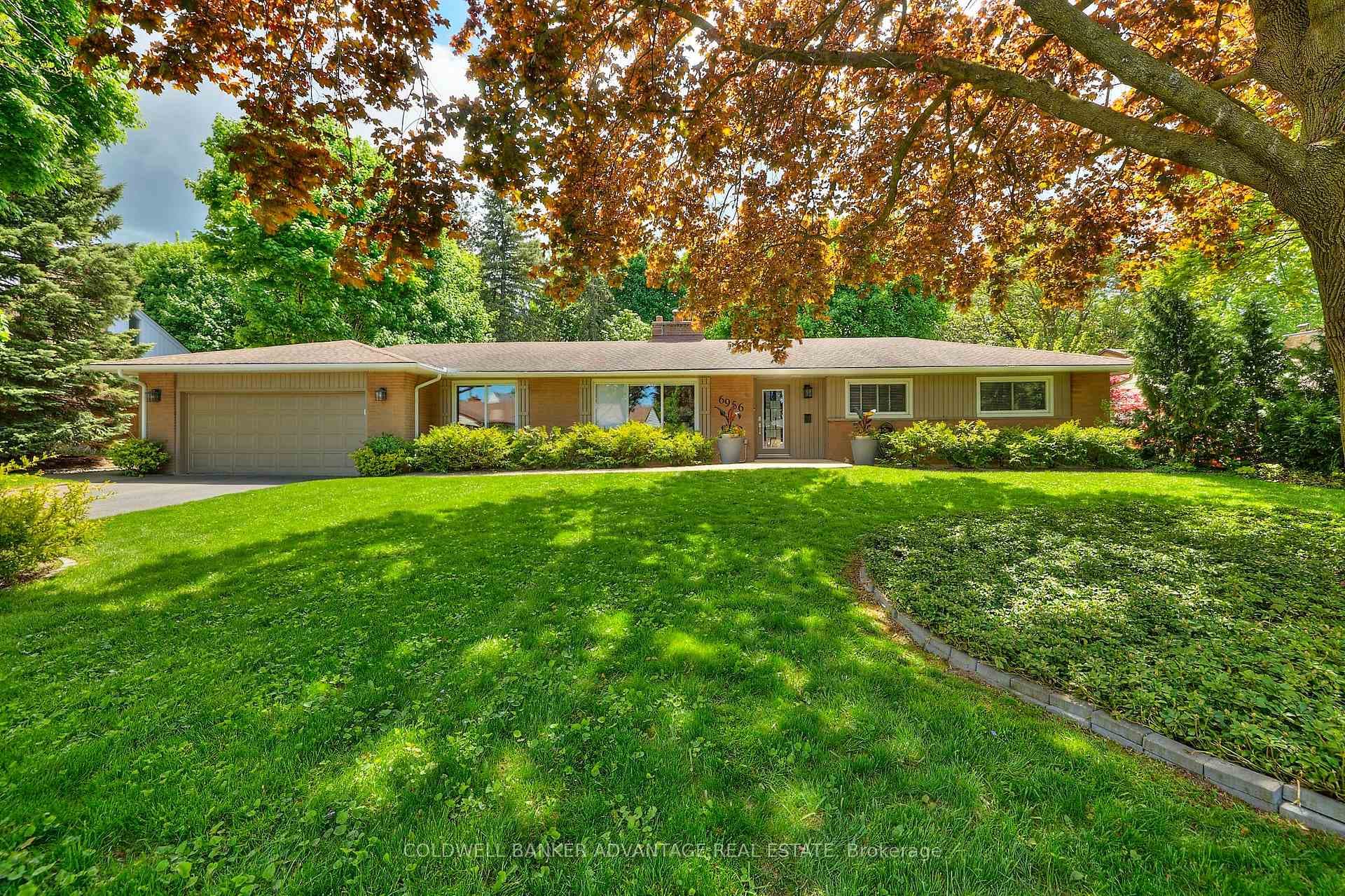 6956 Crescent Road, Niagara Falls