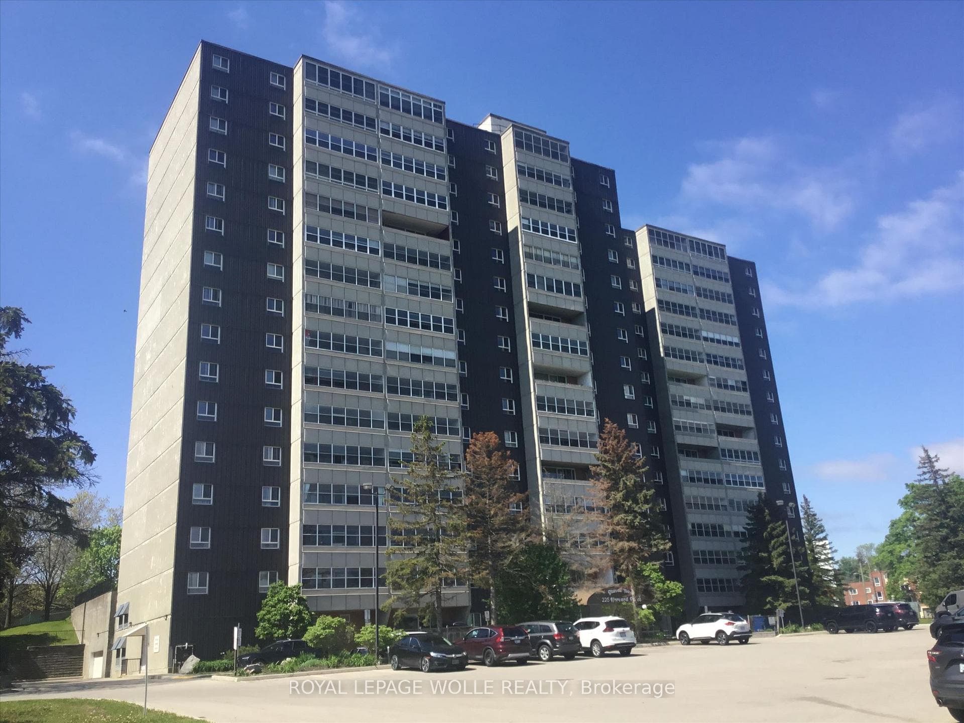 225 Harvard Place Unit 1510, Waterloo, ON N2J 4H4 - Photo 1