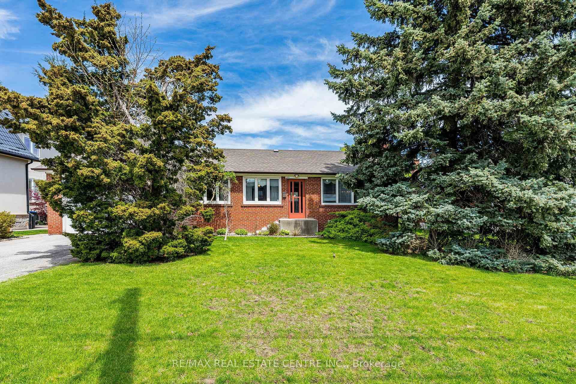 2591 Whaley Drive, Mississauga, ON L5B 1X1 - Photo 1