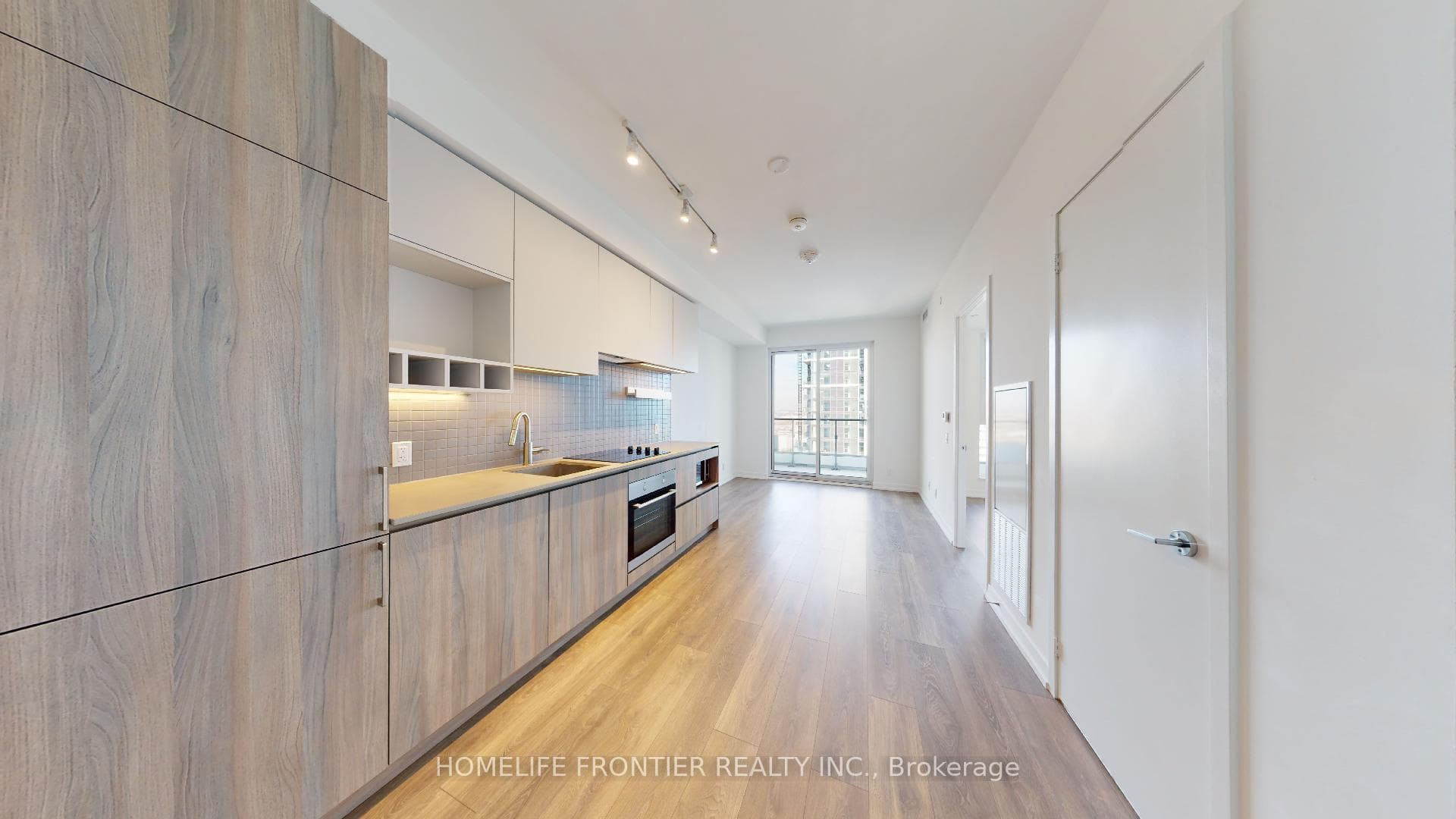 950 Portage Parkway Unit 2105, Vaughan, ON L4K 0J7 - Photo 1