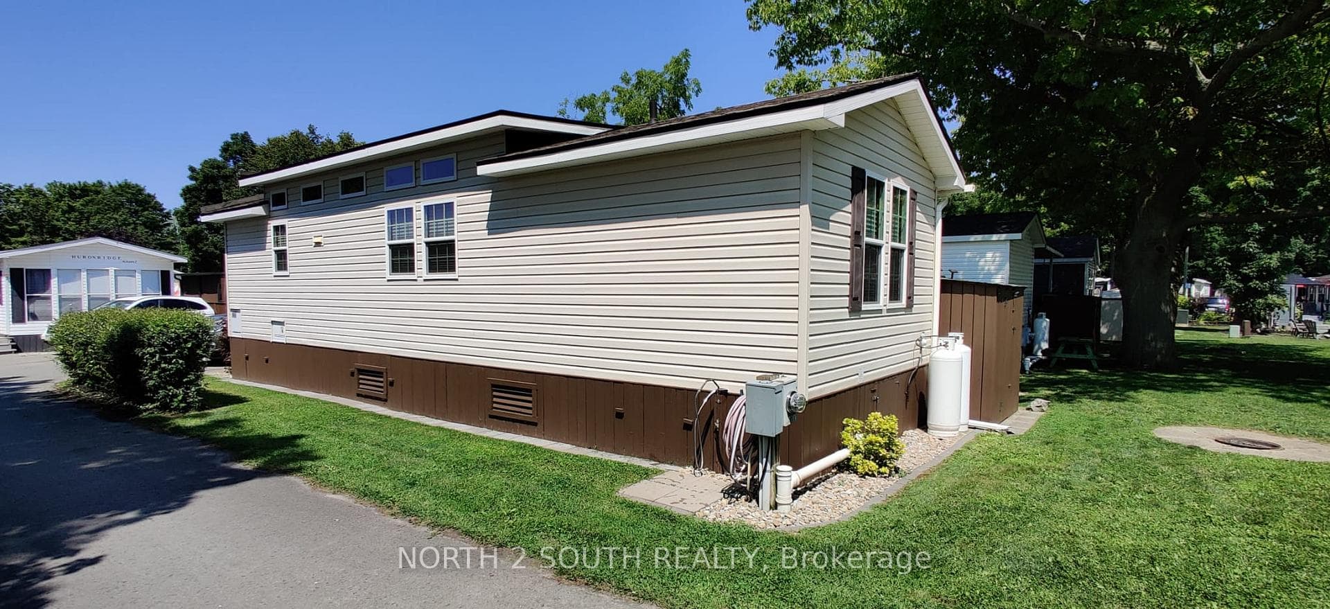 65 Hickory Lane, Port Colborne, ON L0S 1R0 - Photo 1
