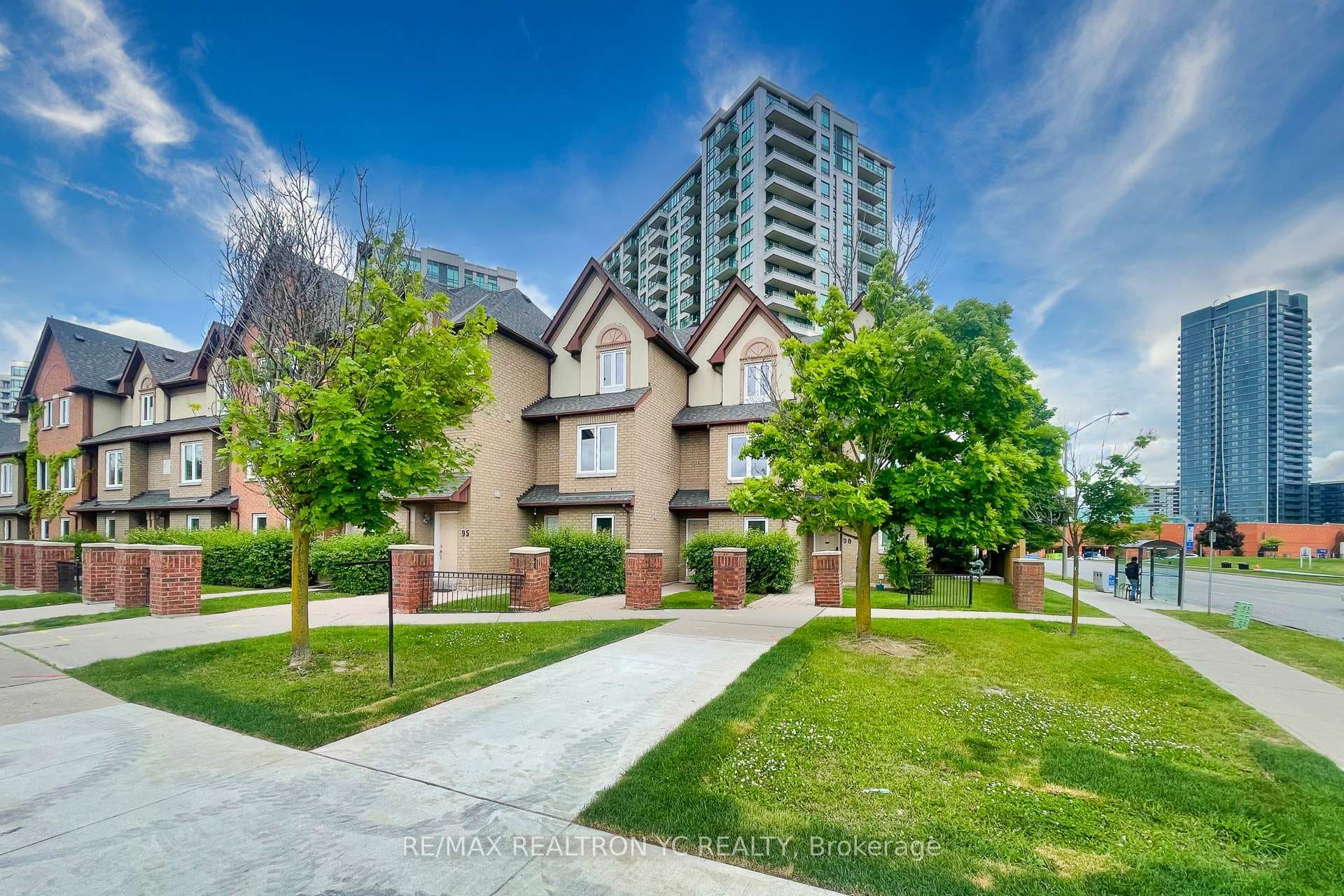 735 New Westminster Drive Unit 97, Vaughan