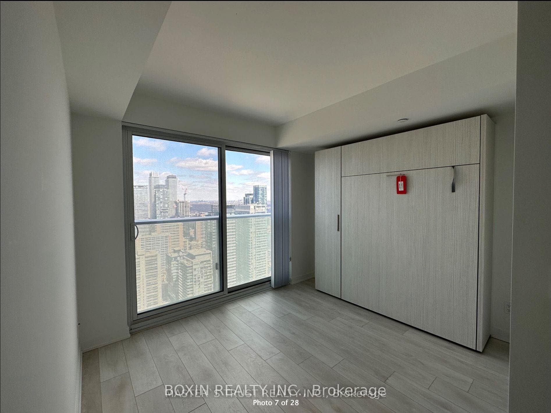501 Yonge Street Unit 4704, Regent Park / Cabbagetown / St. James Town, ON M4Y 1Y4 - Photo 1