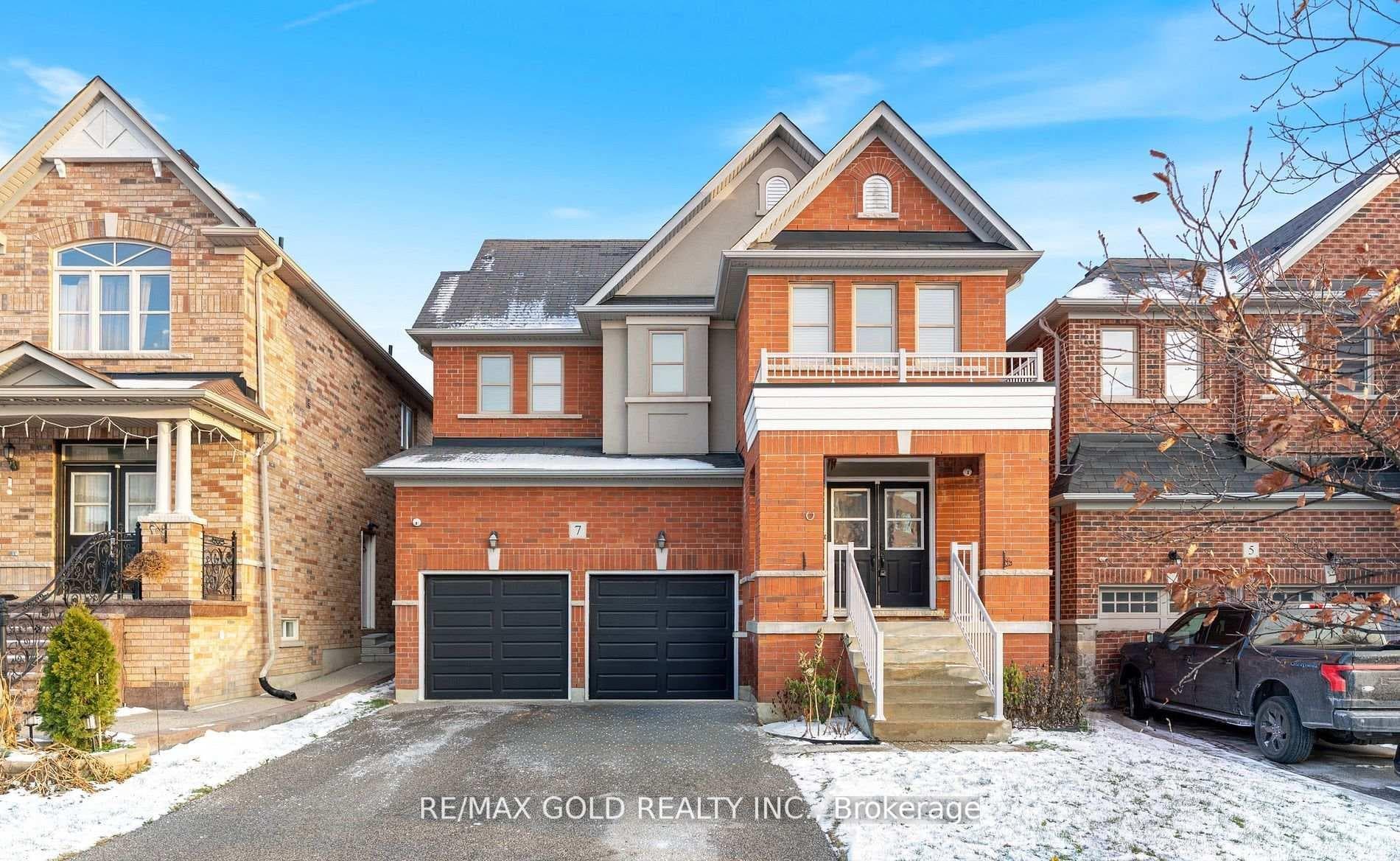 7 Gardenbrooke Trail, Brampton, ON L6P 3L1 - Photo 1