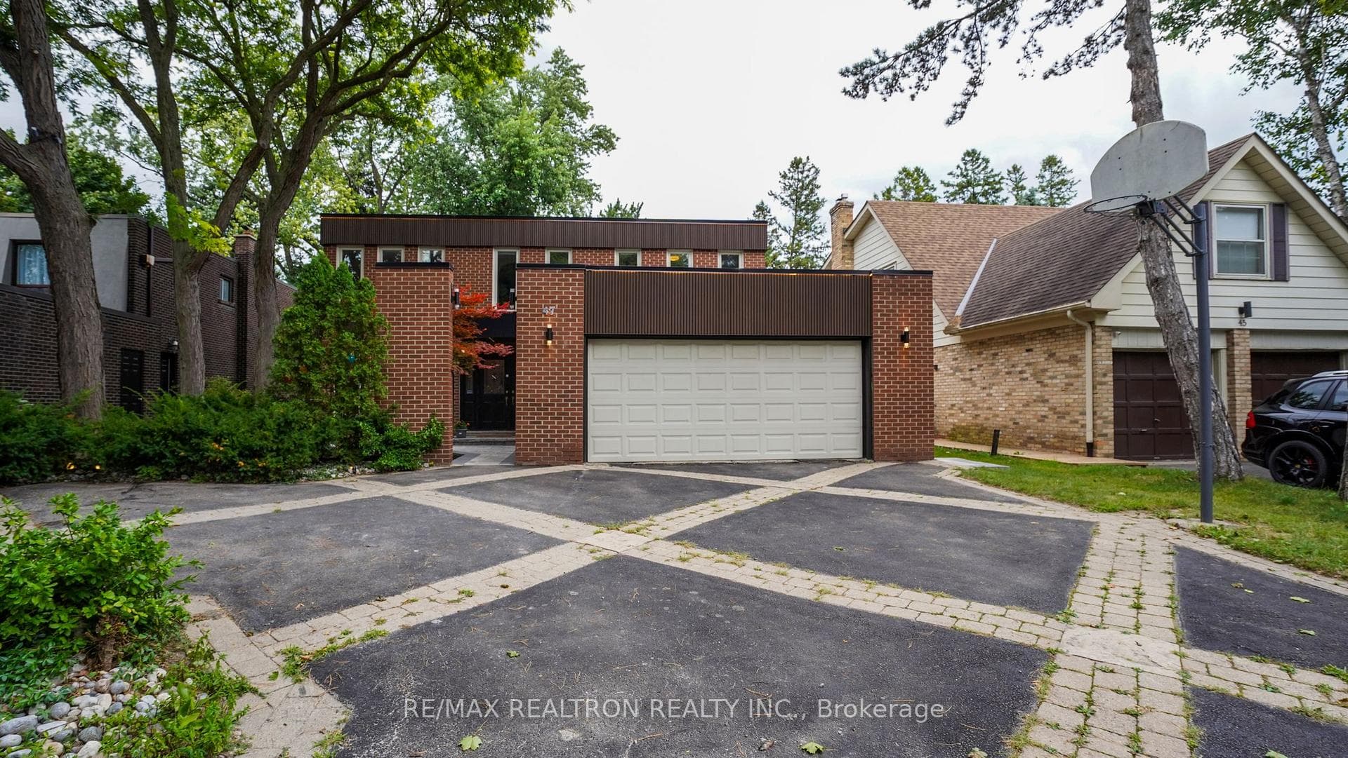 47 Robinter Drive, Willowdale / Newtonbrook, ON M2M 3R4 - Photo 1