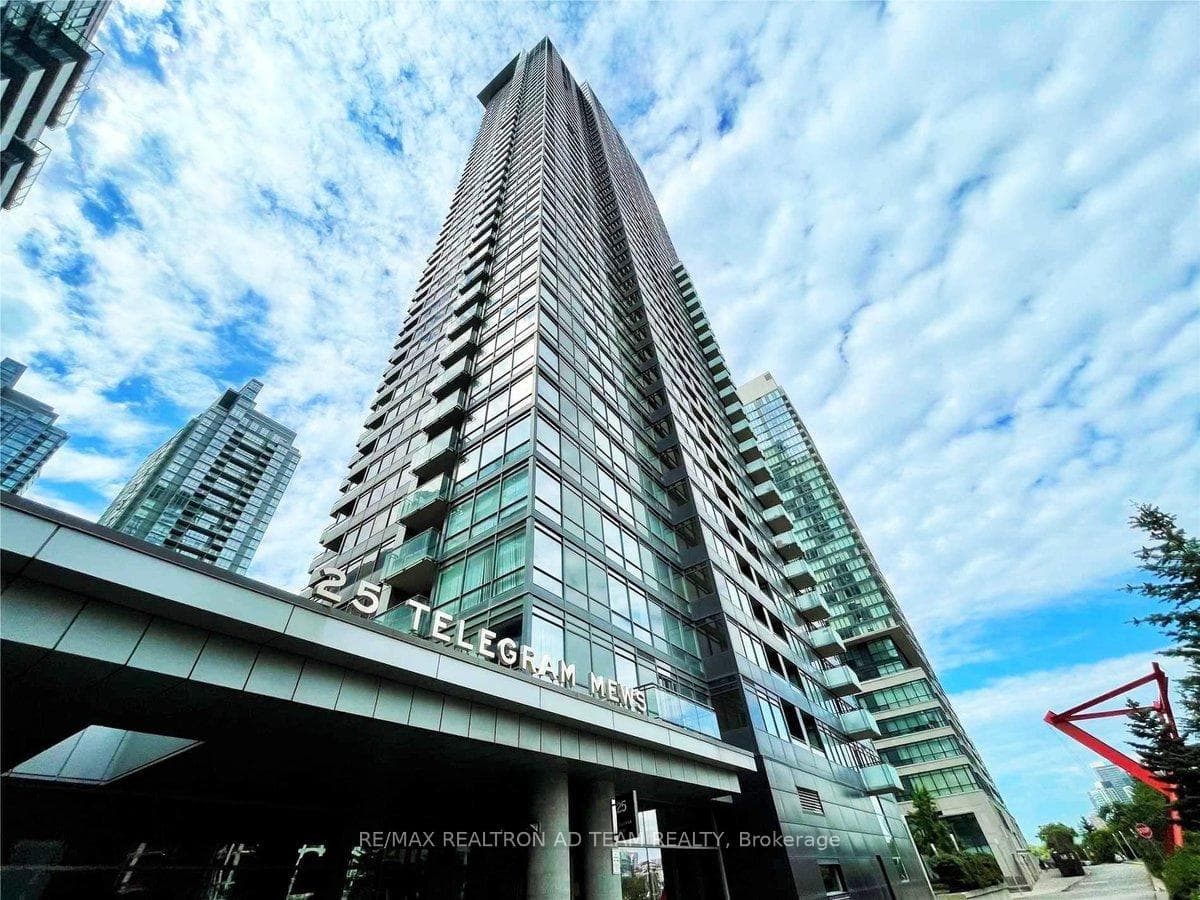 25 Telegram Mews N/A Unit 2705, Downtown Toronto / Waterfront, ON M5V 3Z1 - Photo 1