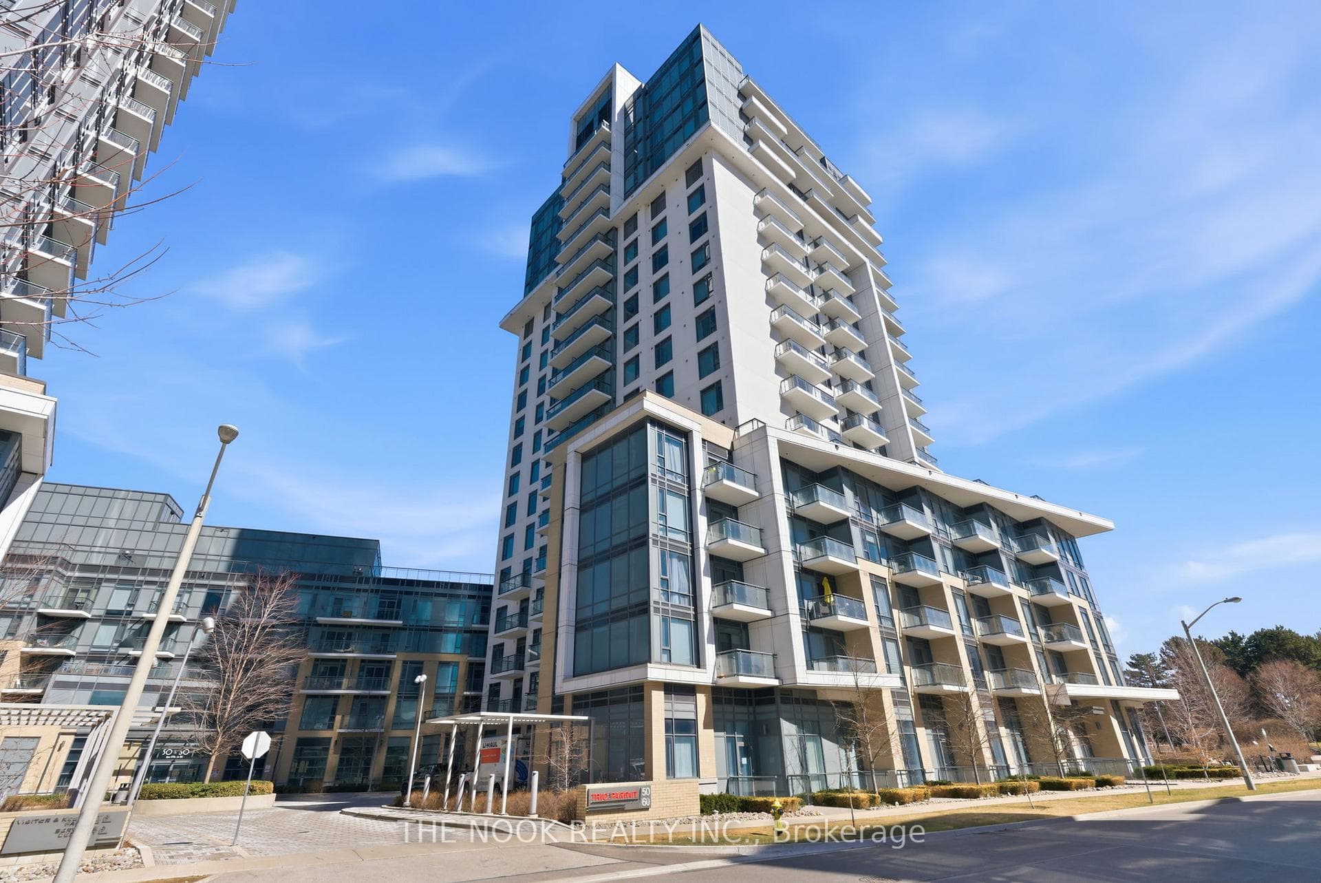 60 Ann O'Reilly Road Unit PH60, Hillcrest Village / Bayview Village, ON M2J 0C8 - Photo 1