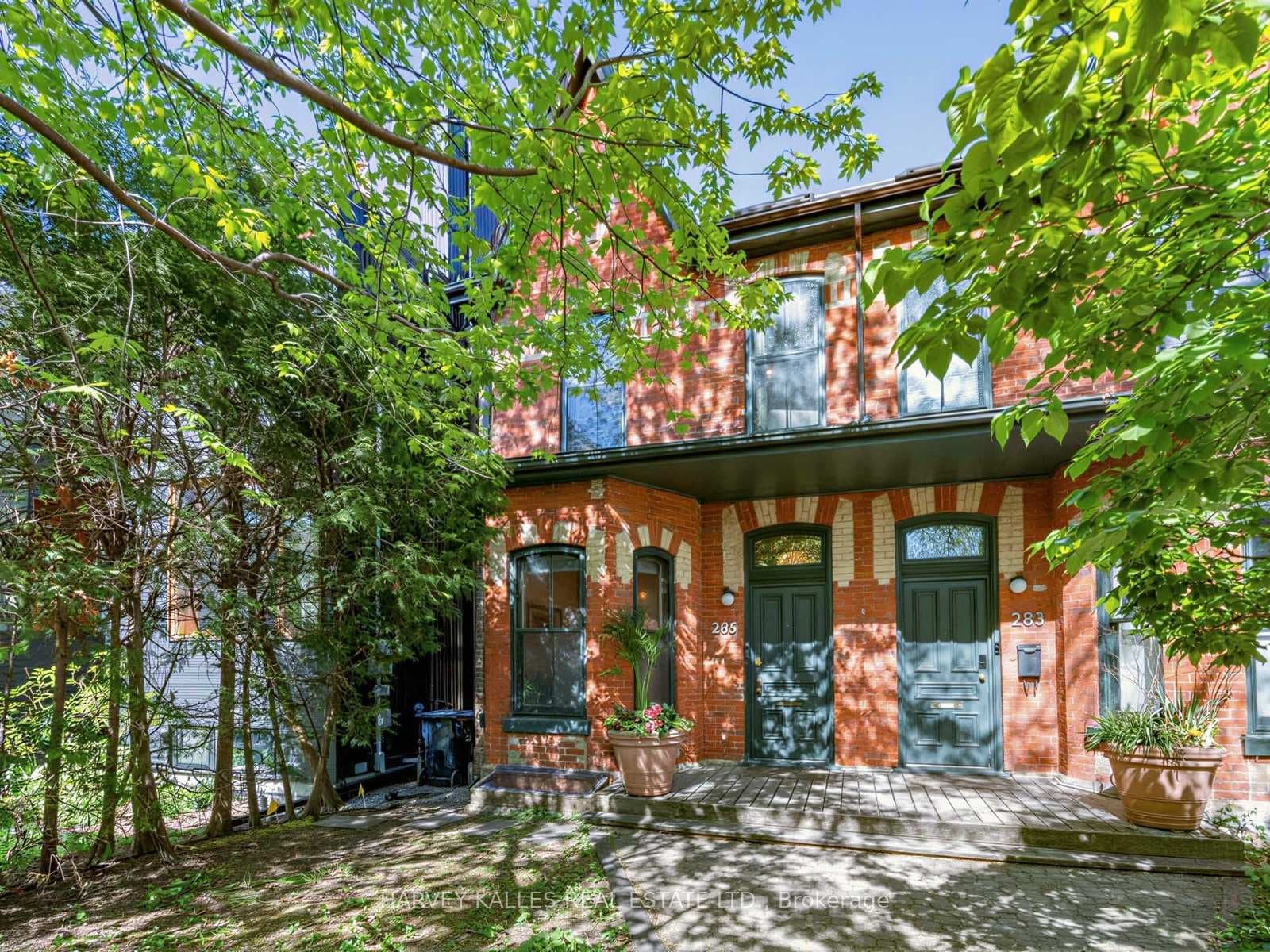 285 Brunswick Avenue, Downtown Toronto / Waterfront, ON M5S 2M6 - Photo 1