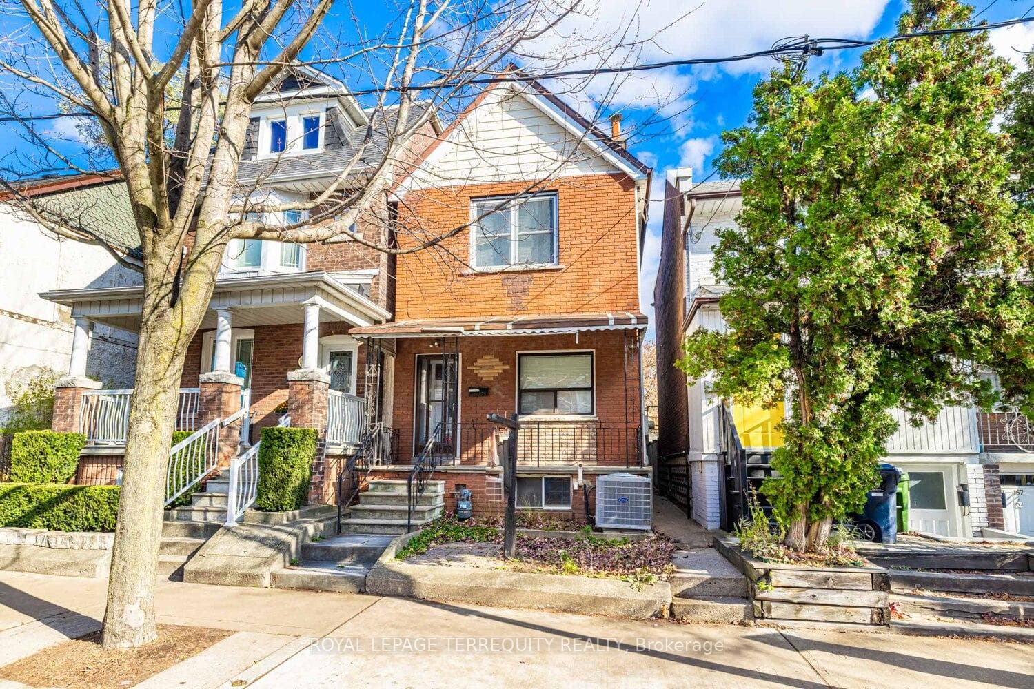 171 Christie Street Unit Top Floor, Annex / Yorkville / Summerhill, ON M6G 3B3 - Photo 1