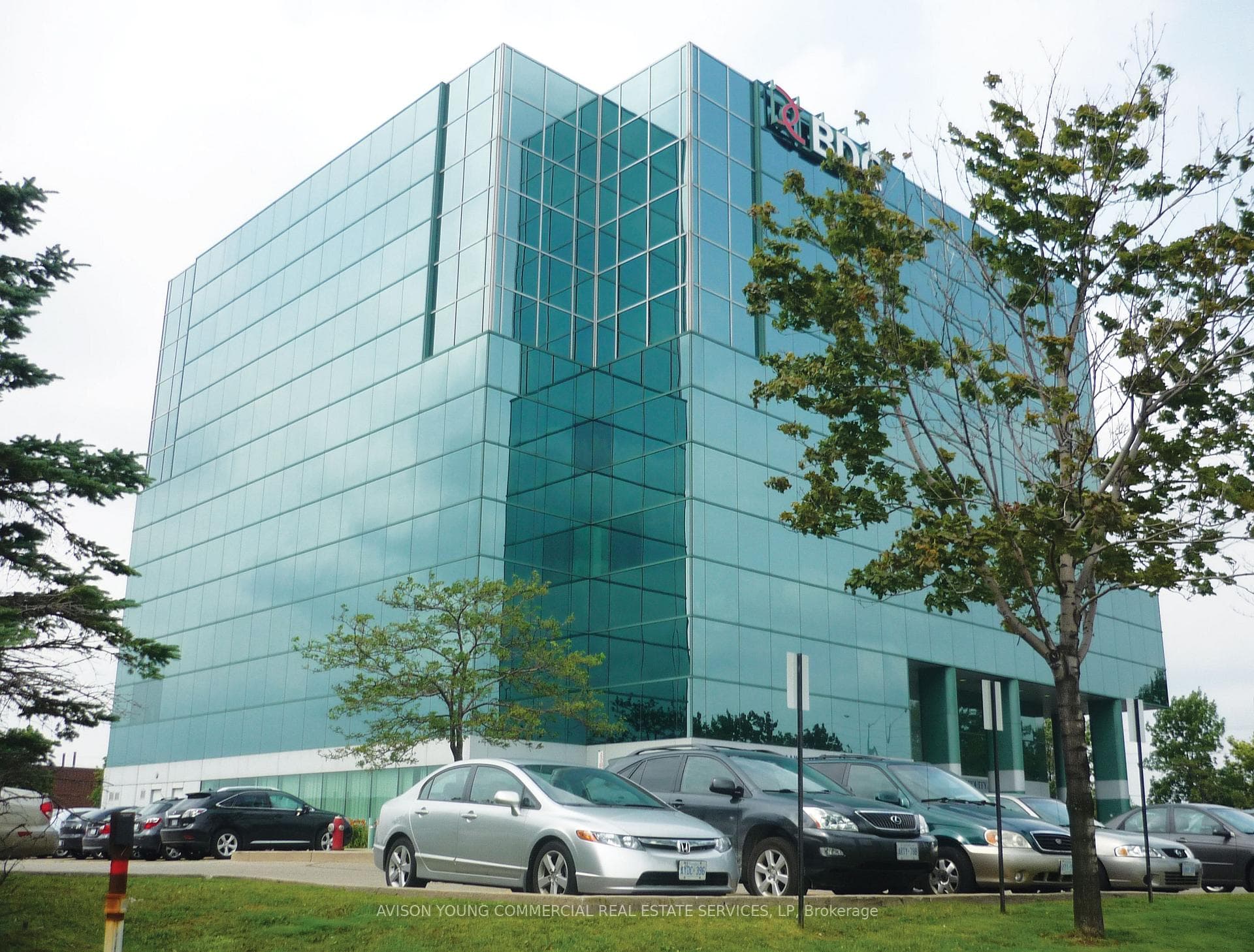 1450 Meyerside Drive Unit 700, Mississauga, ON L5T 2N5 - Photo 1