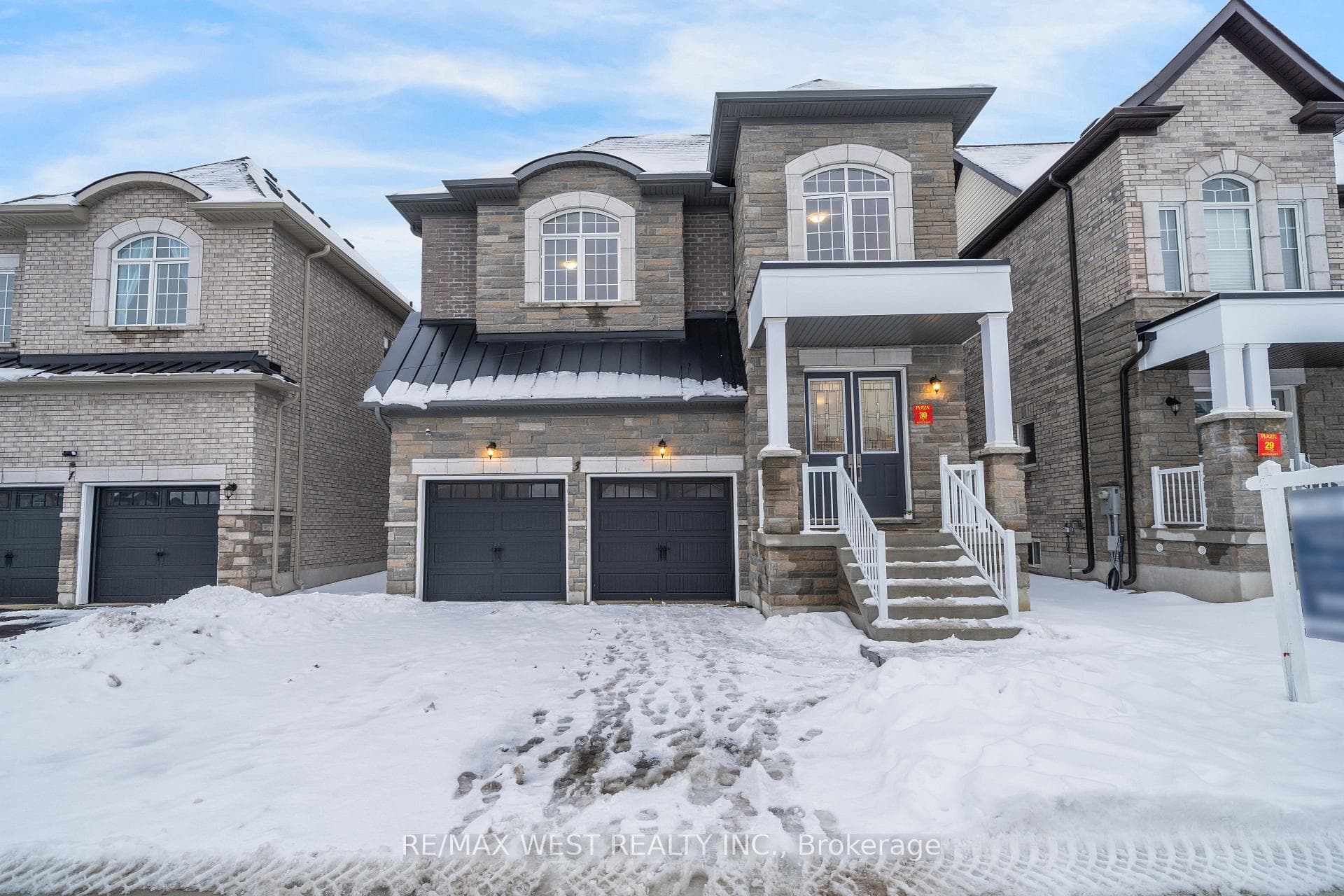 3 Speciosa Street, Richmond Hill, ON L4E 2Y5 - Photo 1