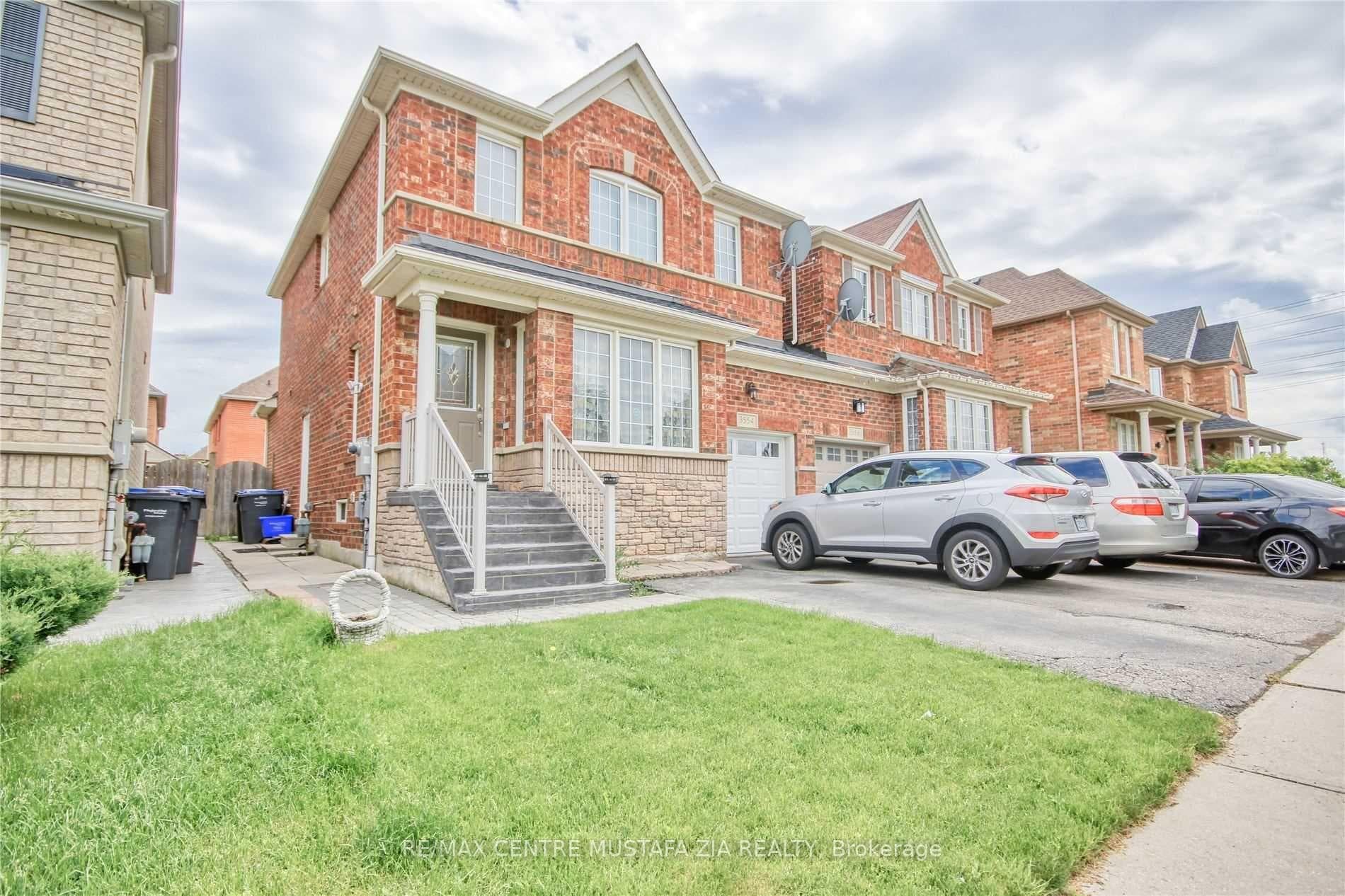 3554 Stonecutter Crescent Unit Bsmt, Mississauga, ON L5M 7N6 - Photo 1