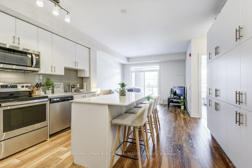 340 Plains Road Unit 204, Burlington