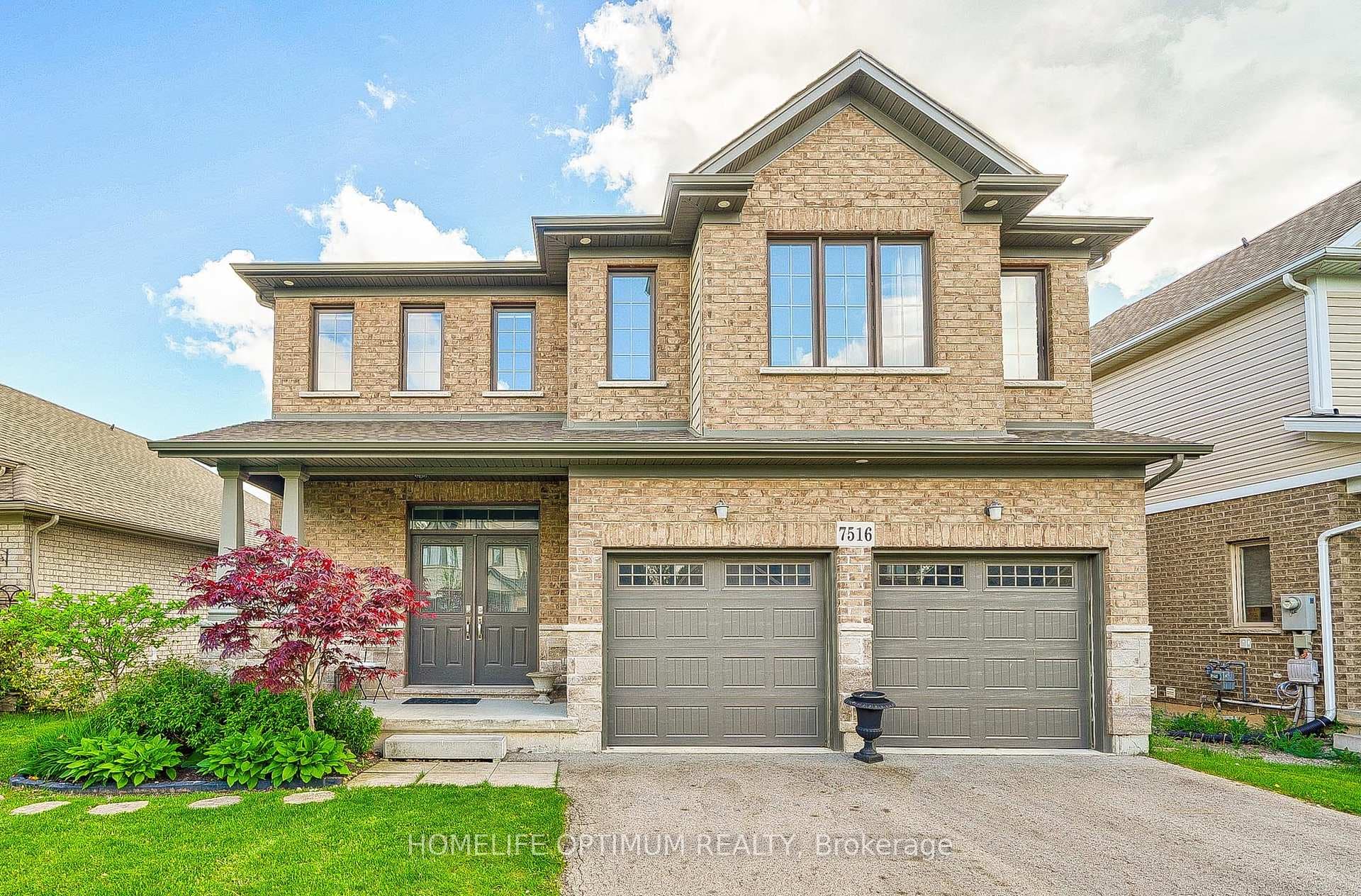 7516 Lionshead Avenue, Niagara Falls