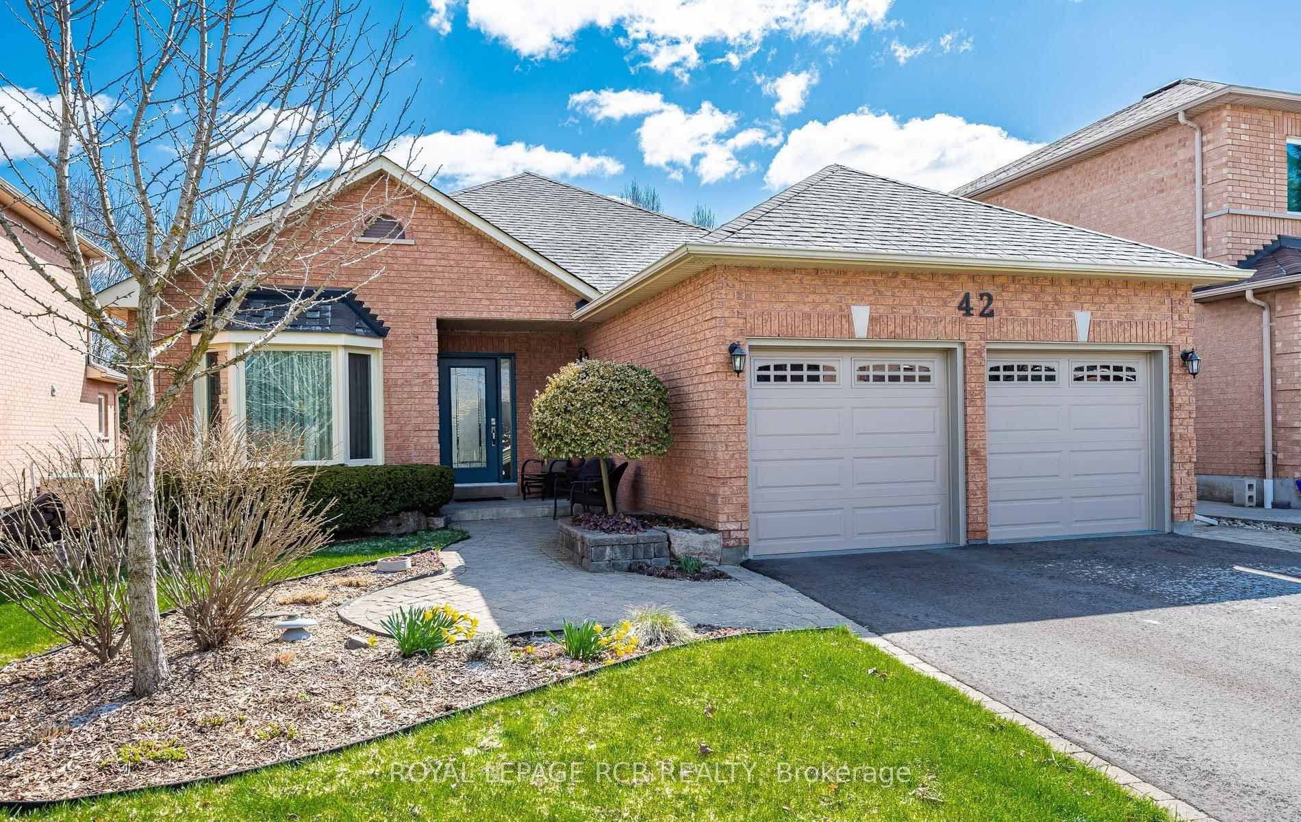 42 Allenvale Drive, Aurora, ON L4G 6P5 - Photo 1
