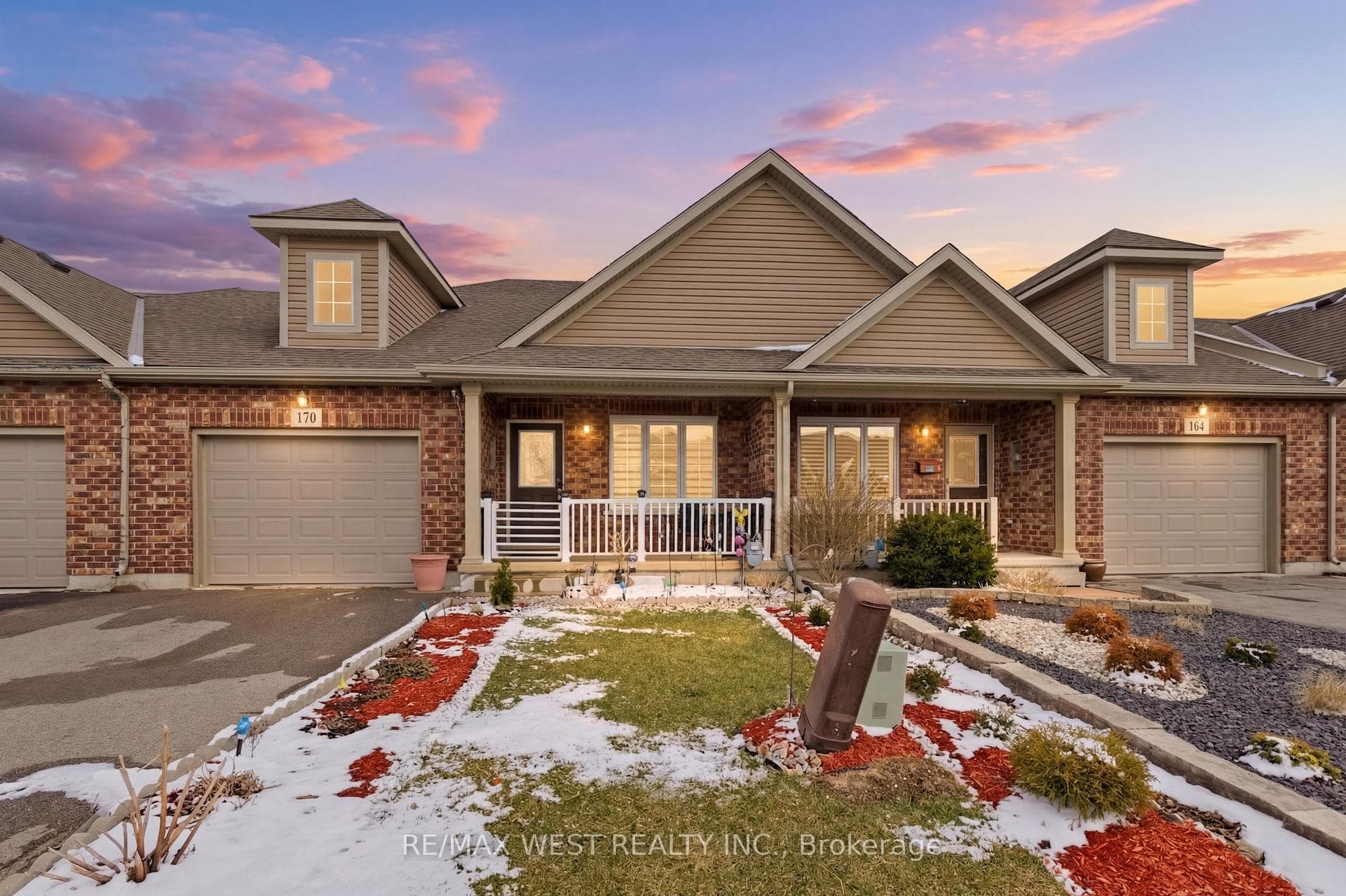 170 Silverwood Avenue, Welland, ON L3C 0B7 - Photo 1