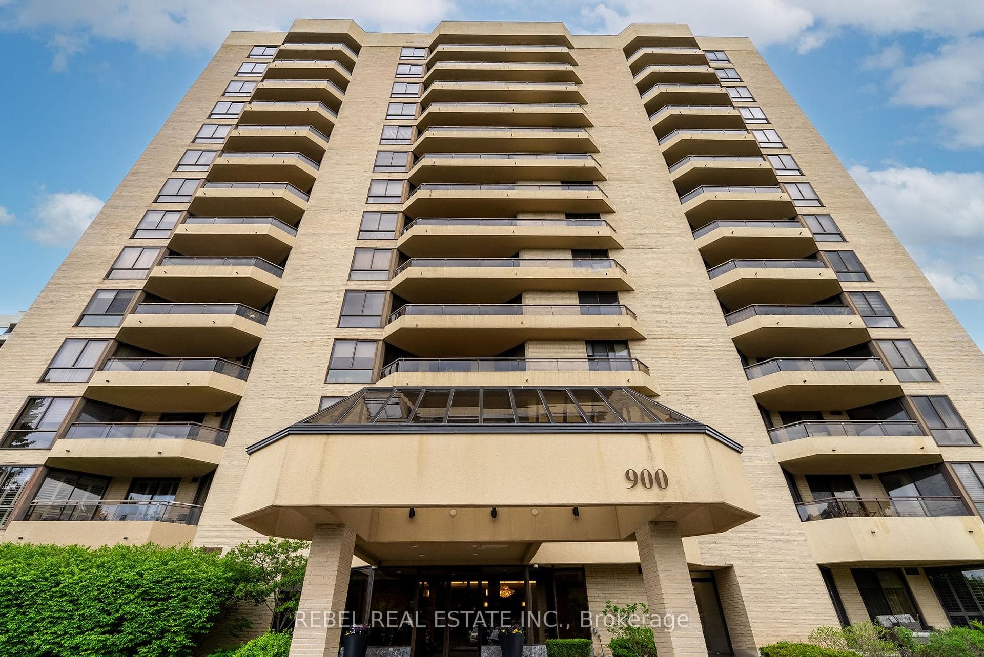 900 Wilson Road Unit 1401, Oshawa