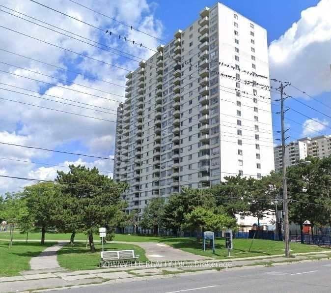 320 Dixon Road Unit 1705, Etobicoke (Kingsview Village / Humber Heights), ON M9R 1S8 - Photo 1