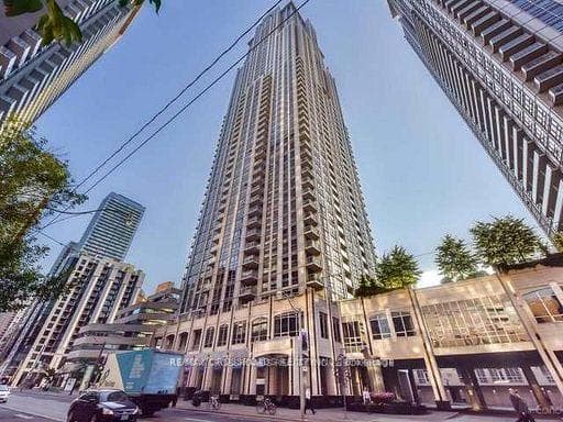 763 Bay Street Unit 3111, Downtown Toronto / Waterfront, ON M5G 2R3 - Photo 1