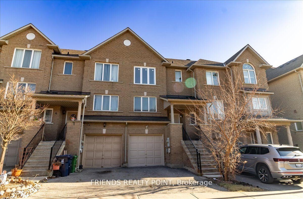 1075 Ellesmere Road Unit 5, Dorset Park / Kennedy Park, ON M1P 5C3 - Photo 1