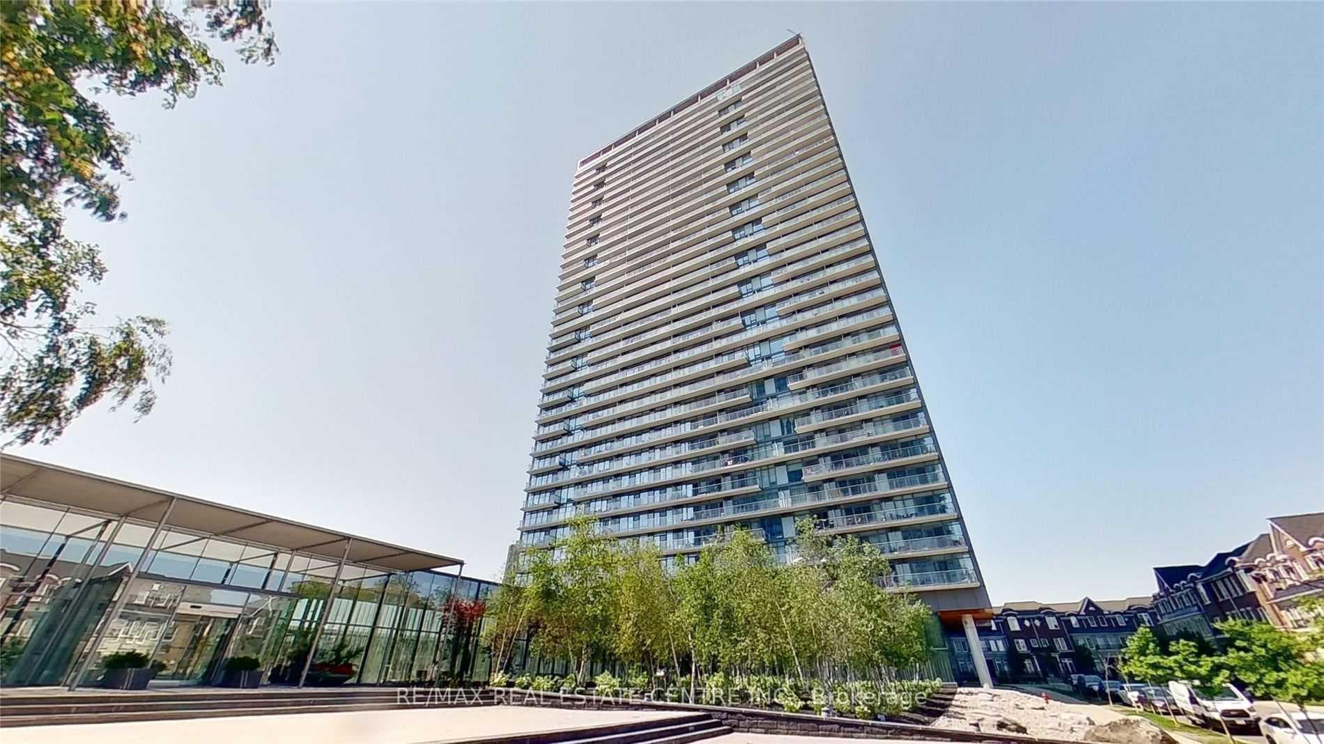 105 The Queensway N/A Unit 1010, High Park / Junction / Roncesvalles, ON M6S 5B5 - Photo 1