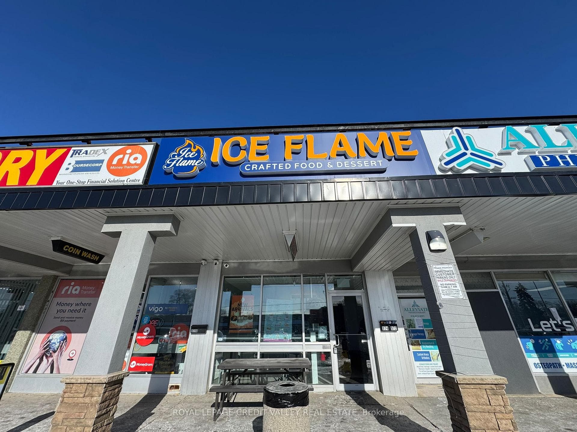 974 Albion Road Unit 974, Etobicoke (West Mall / Rexdale), ON M9V 1A7 - Photo 1