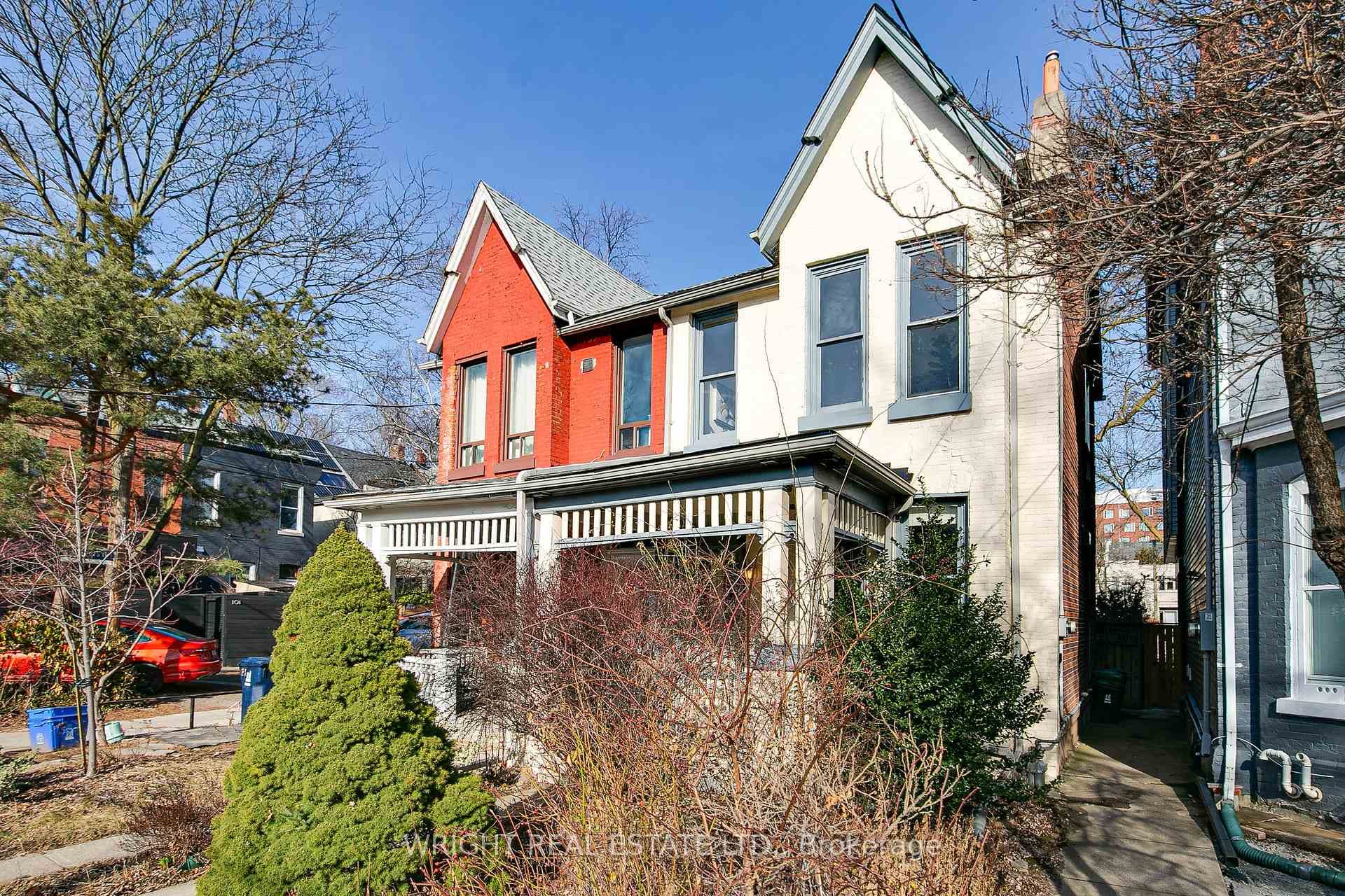 79 Robert Street, Downtown Toronto / Waterfront, ON M5S 2K4 - Photo 1