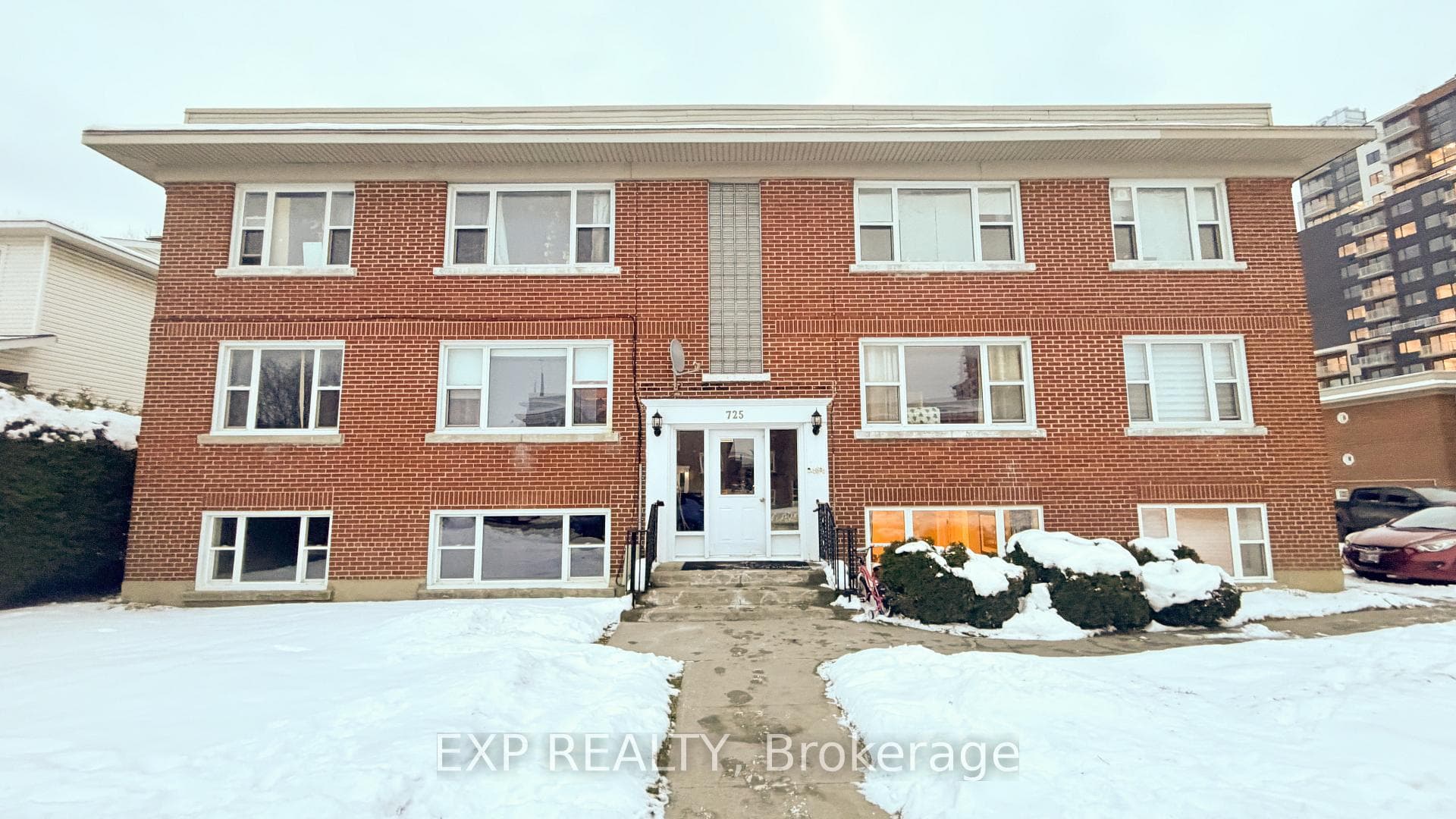 725 Melbourne Avenue Unit 1, Carlingwood - Westboro and Area, ON K2A 1X4 - Photo 1