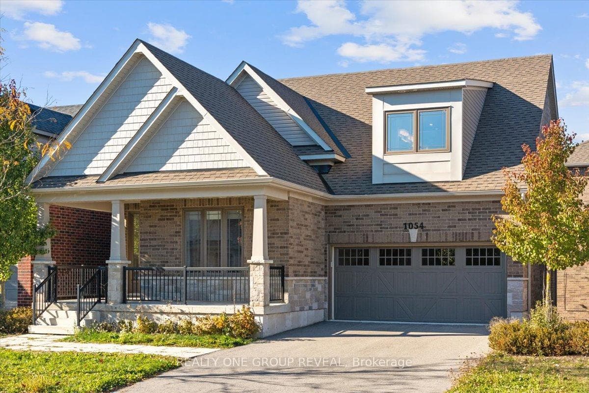 1054 Rippingale Trail, Peterborough