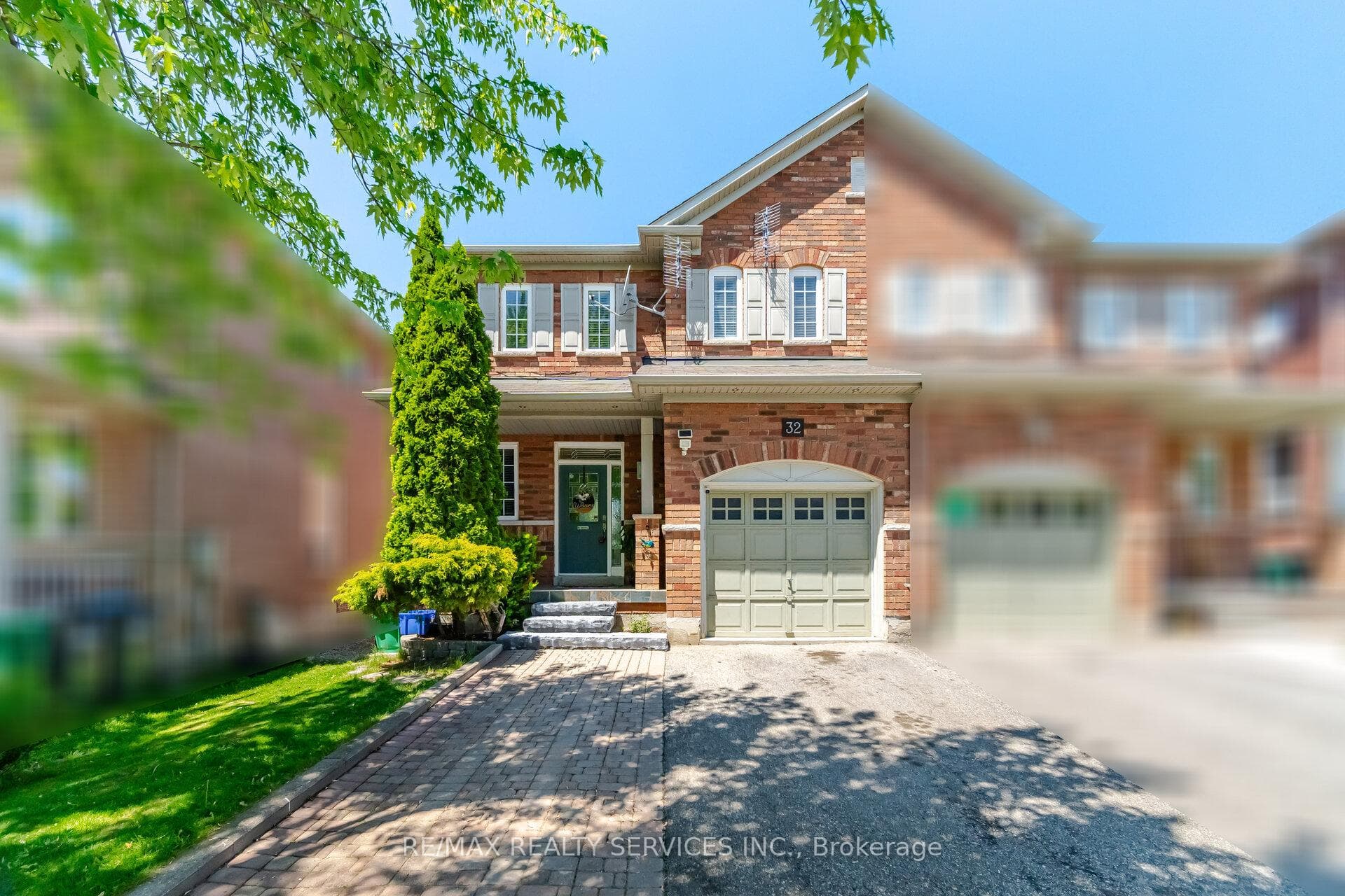 32 Ashdale Road, Brampton, ON L6Y 5M7 - Photo 1